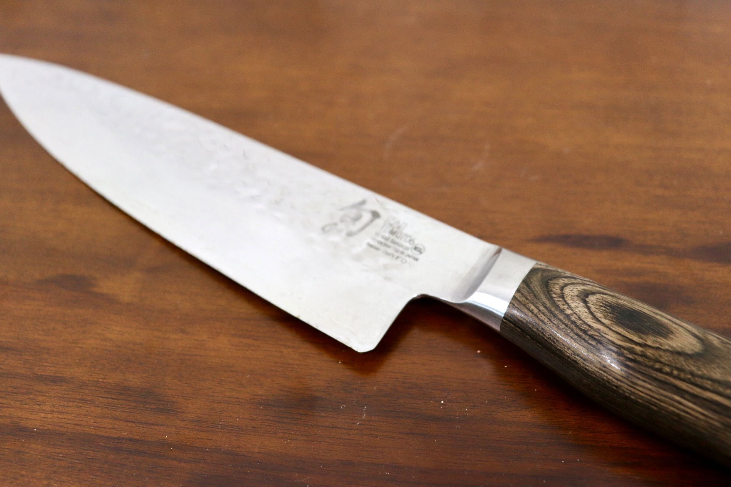 GMJH327A〇貝印 / 旬 Shun Premier シェフズナイフ TDM0706 20cm ダマスカス 槌目 VG-MAX 日本製 牛刀 包丁 パッカウッド