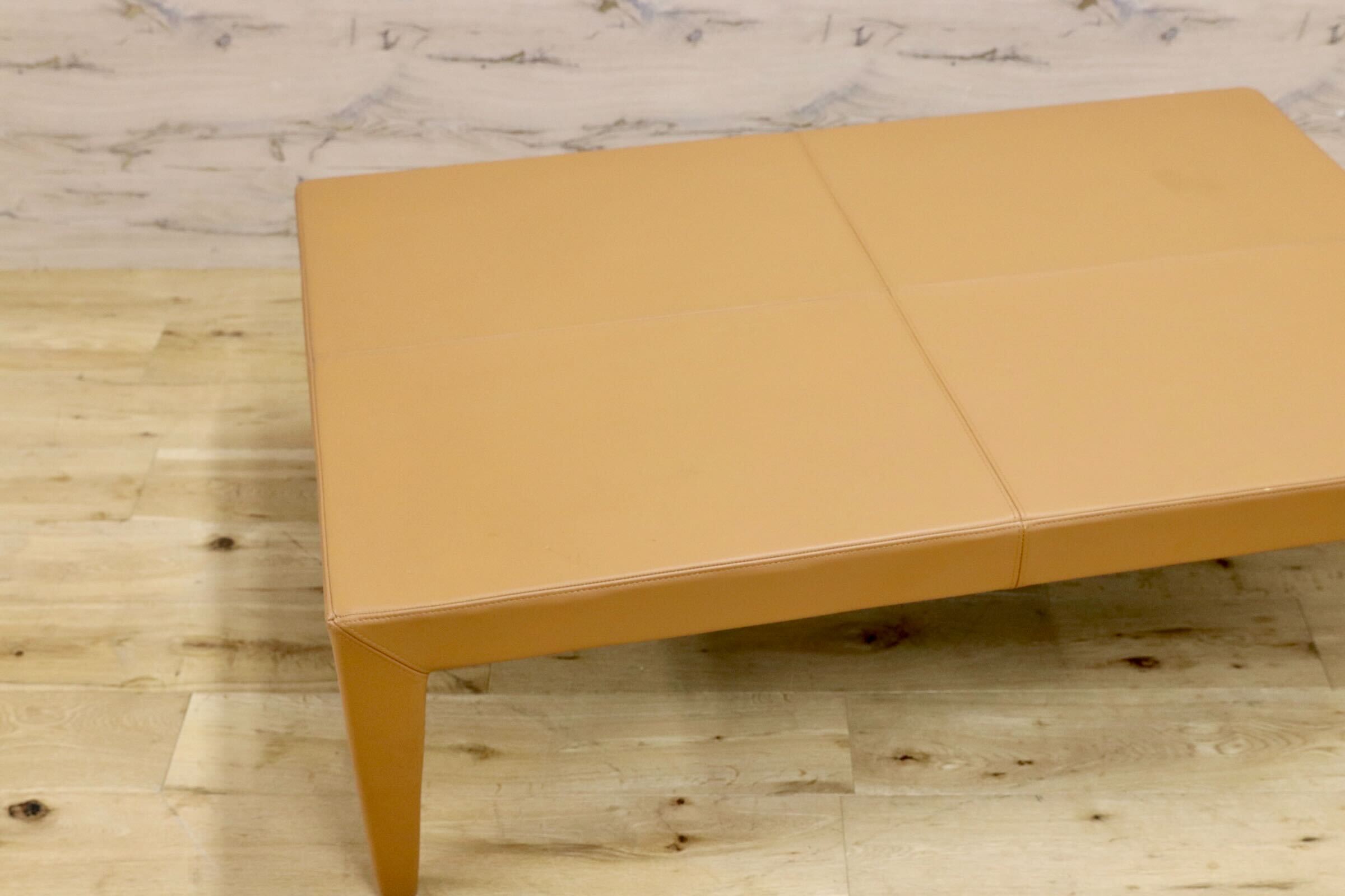 GMJS69○Cassina ixc. / カッシーナイクスシー GUARDI グアルディ フィリップ・ユーレル センターテーブル ベンチ 定価42〜56万 展示品