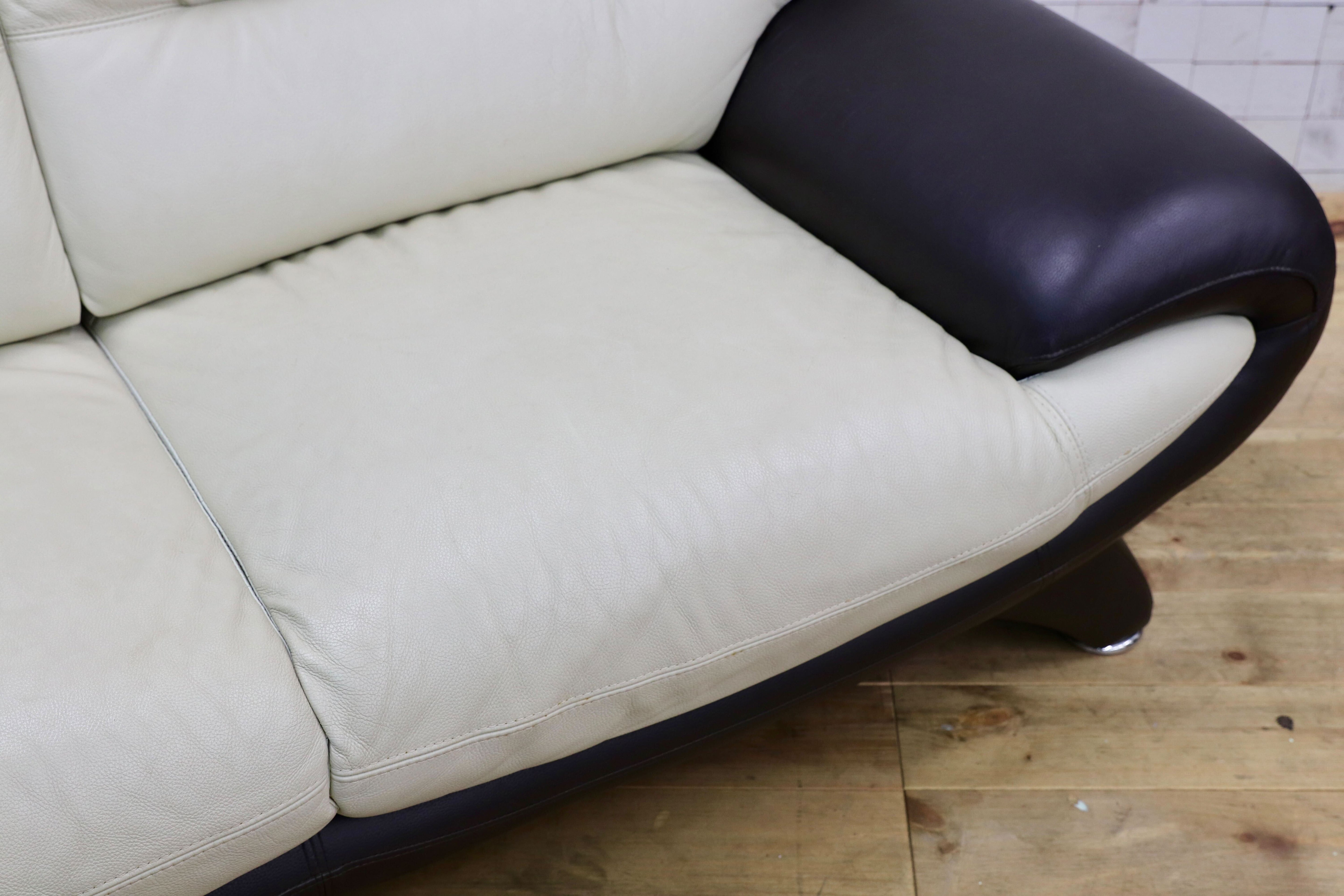 GMIK784○2人掛けソファ ラブソファ 本革 レザー イタリアモダン 長椅子 検）ニコレッティ ナツッジ