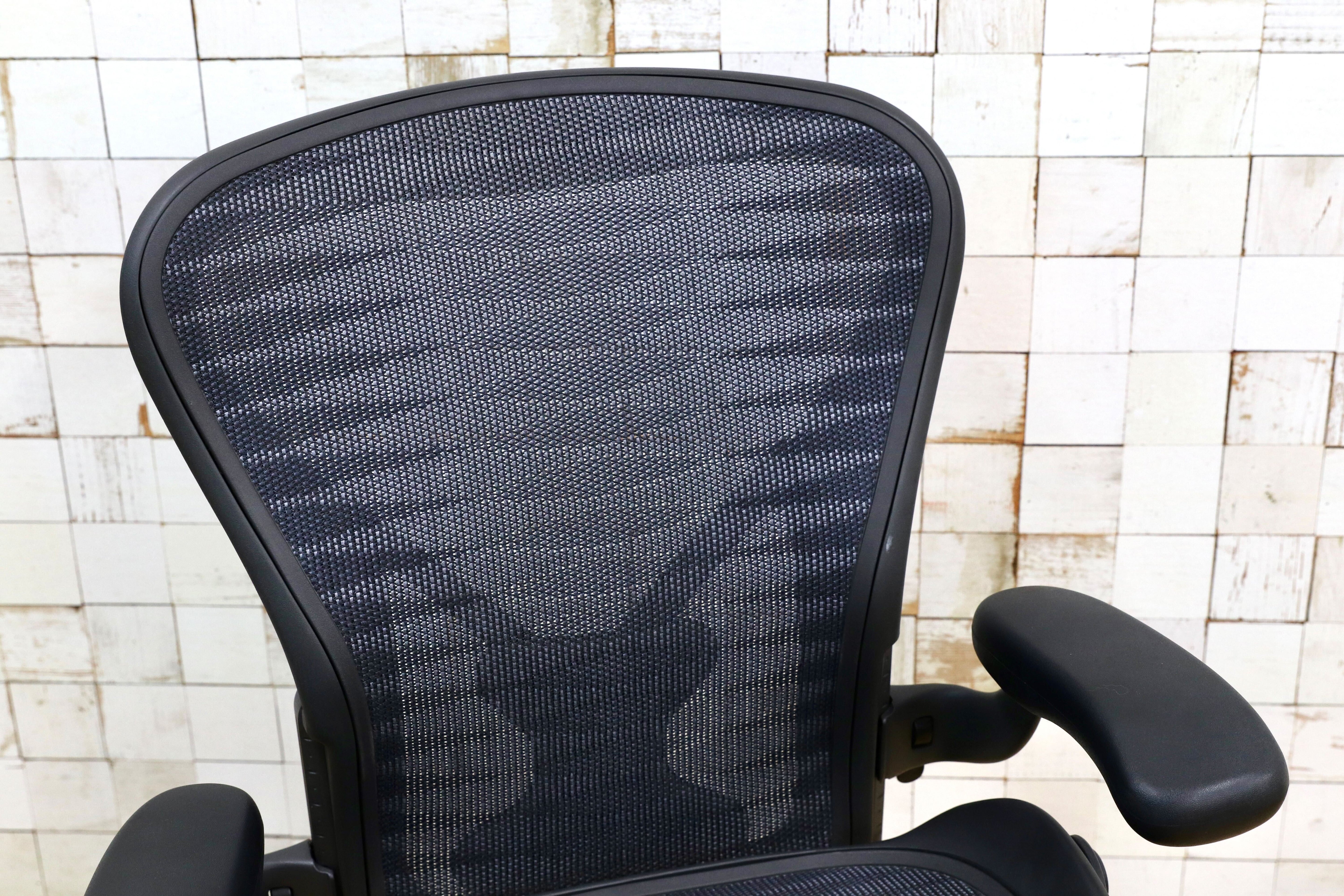 GMIK357○Herman Miller / ハーマンミラー アーロンチェア クラシック Bサイズ オフィスチェア デスクチェア ワークチェア 16年製