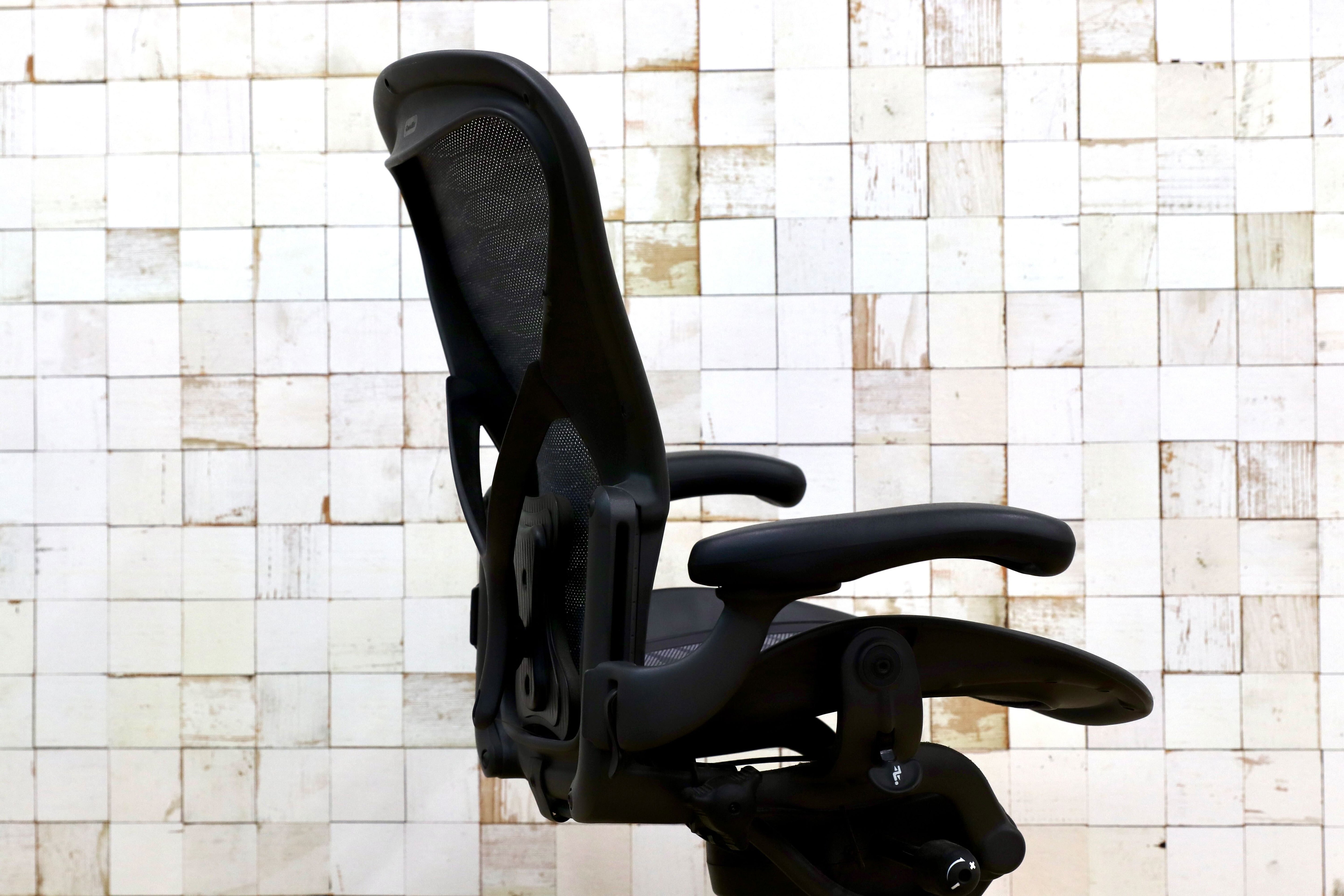 GMIK357○Herman Miller / ハーマンミラー アーロンチェア クラシック Bサイズ オフィスチェア デスクチェア ワークチェア 16年製
