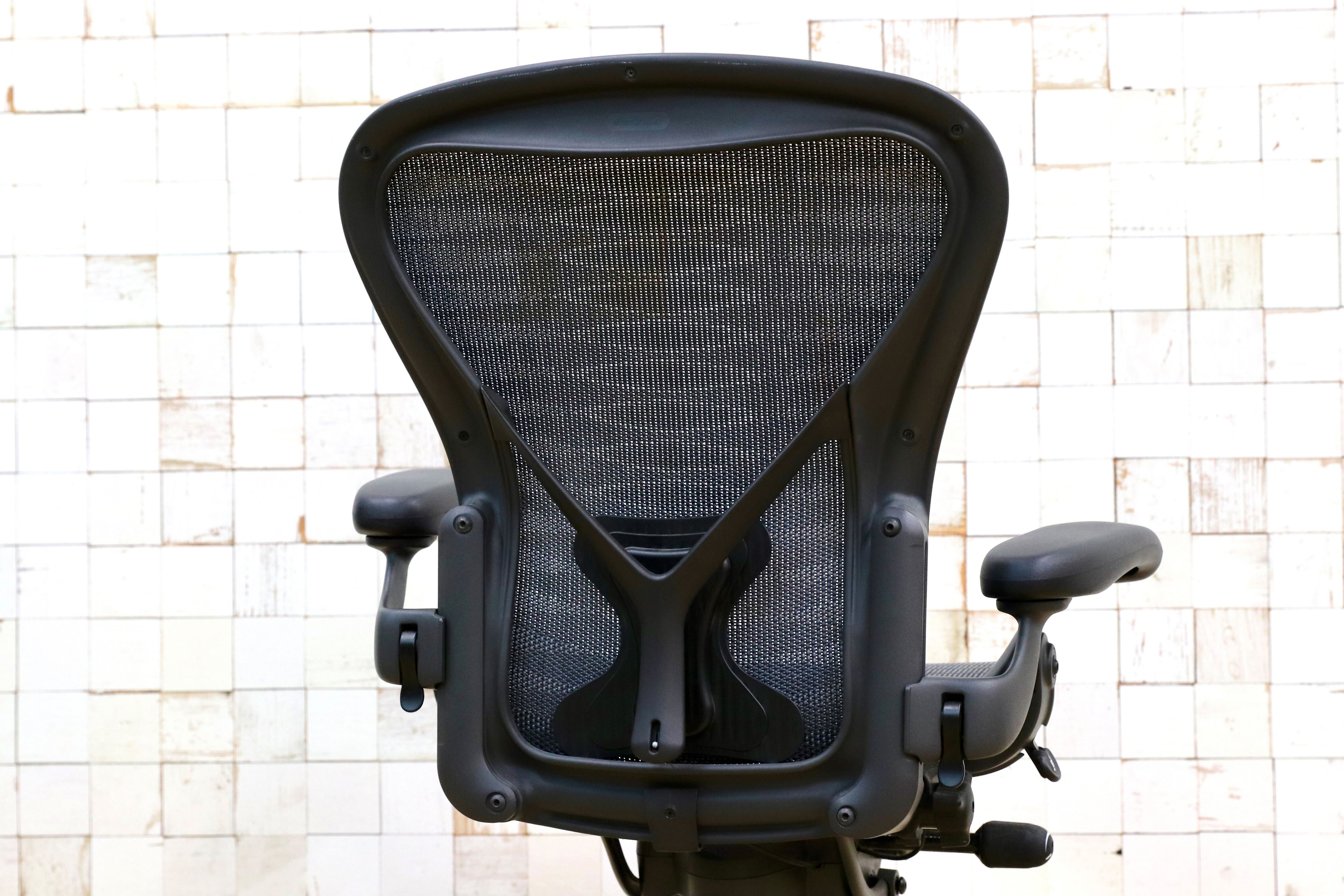 GMIK357○Herman Miller / ハーマンミラー アーロンチェア クラシック Bサイズ オフィスチェア デスクチェア ワークチェア 16年製