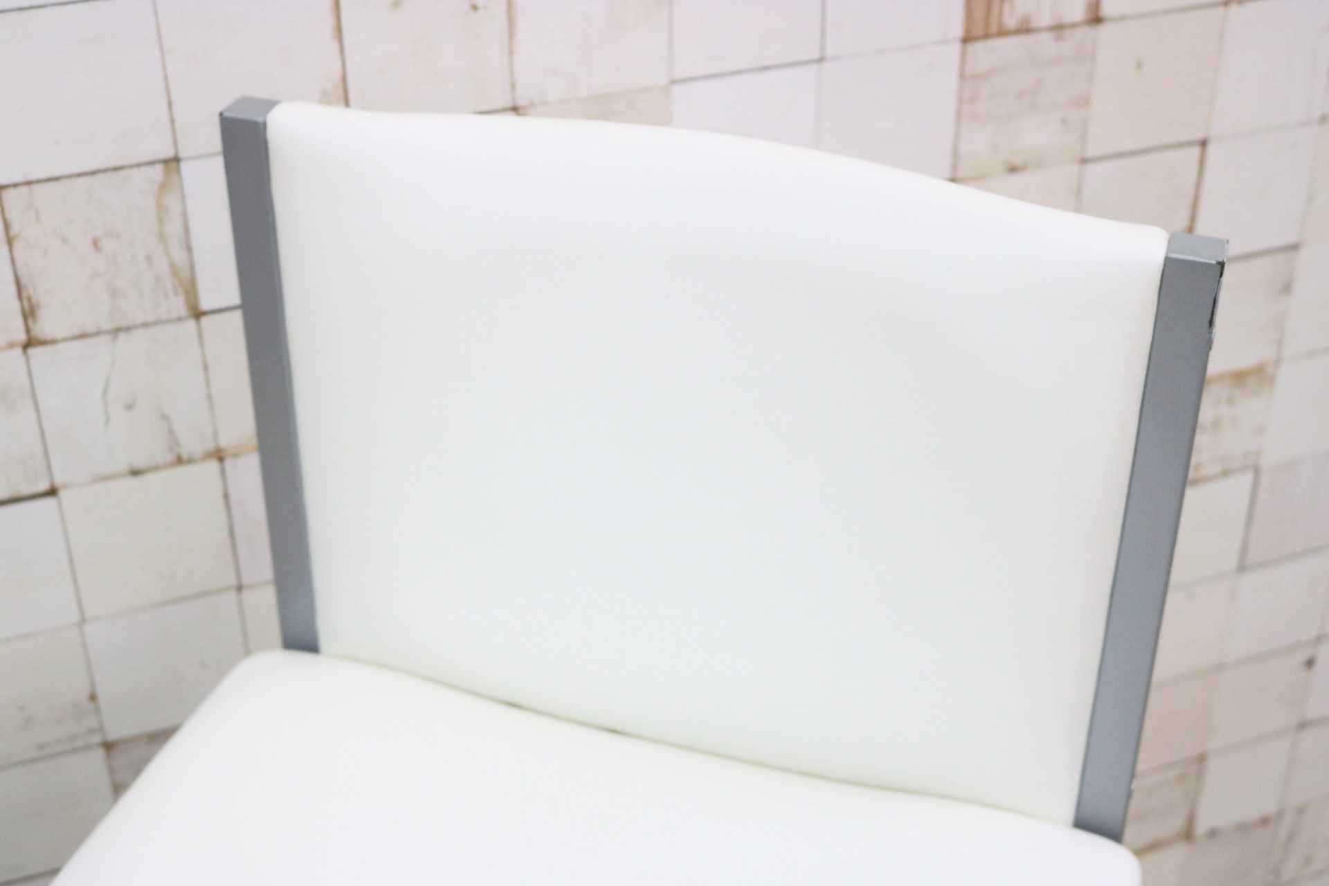 GMIO64F○cassina ixc / カッシーナイクスシー LIMA リマ レザー カウンターチェア ハイチェア 椅子 白 イタリアモダン 定価約13万