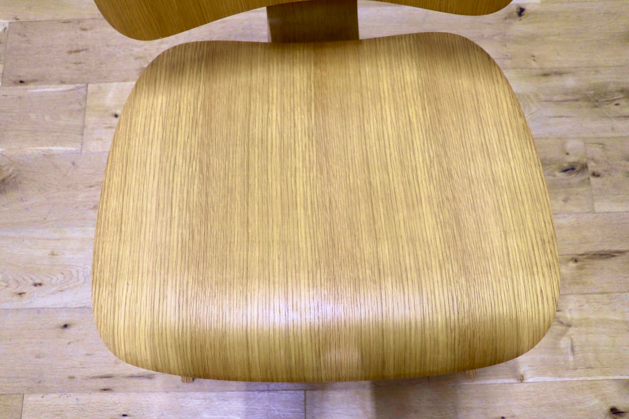 GMJS205○ラウンジチェア アームレスチェア 1人掛け椅子 椅子 木製家具 ナチュラル モダン Lounge Chair Woodリプロダクト品 展示品