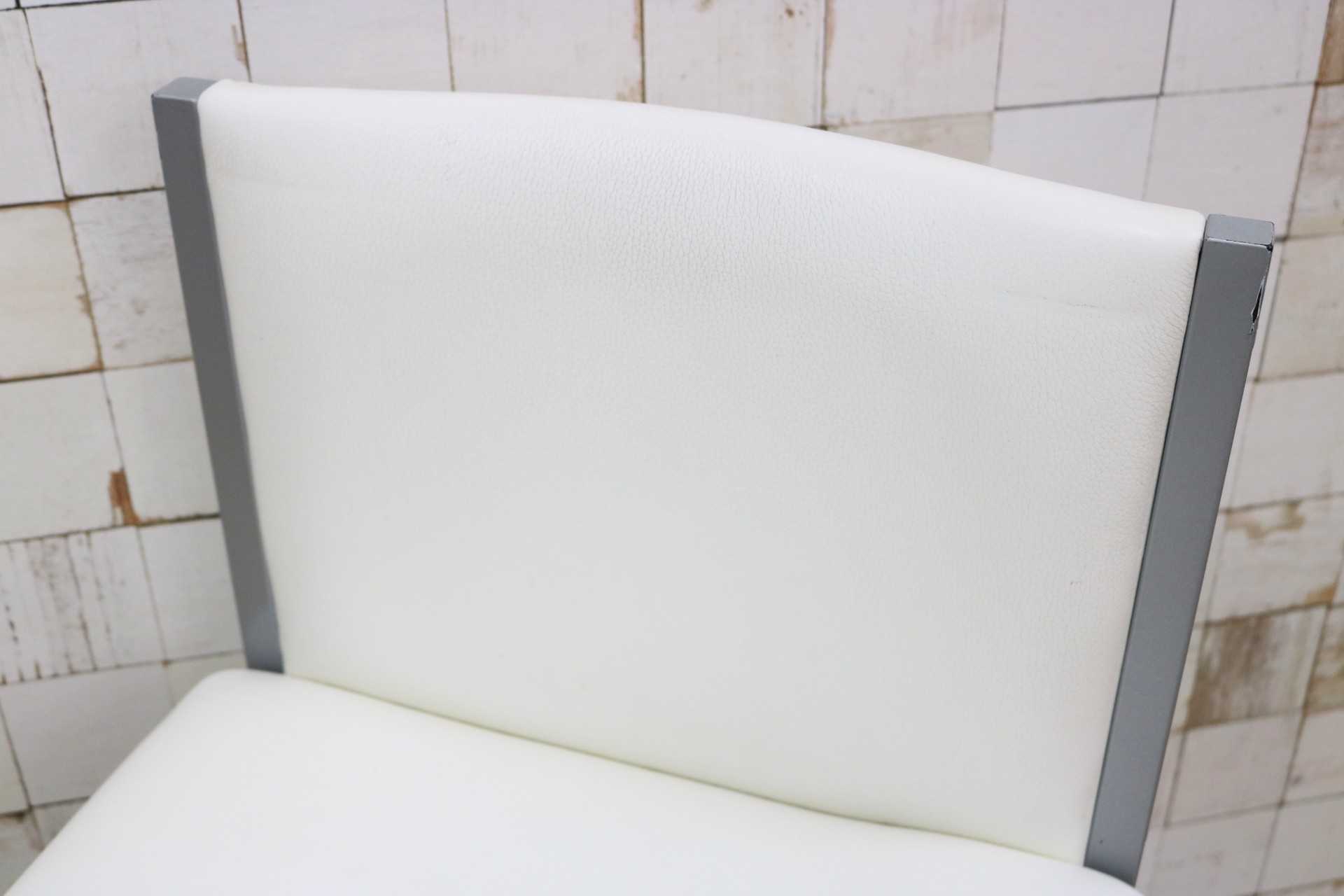 GMIO64G○cassina ixc / カッシーナイクスシー LIMA リマ レザー カウンターチェア ハイチェア 椅子 白 イタリアモダン 定価約13万