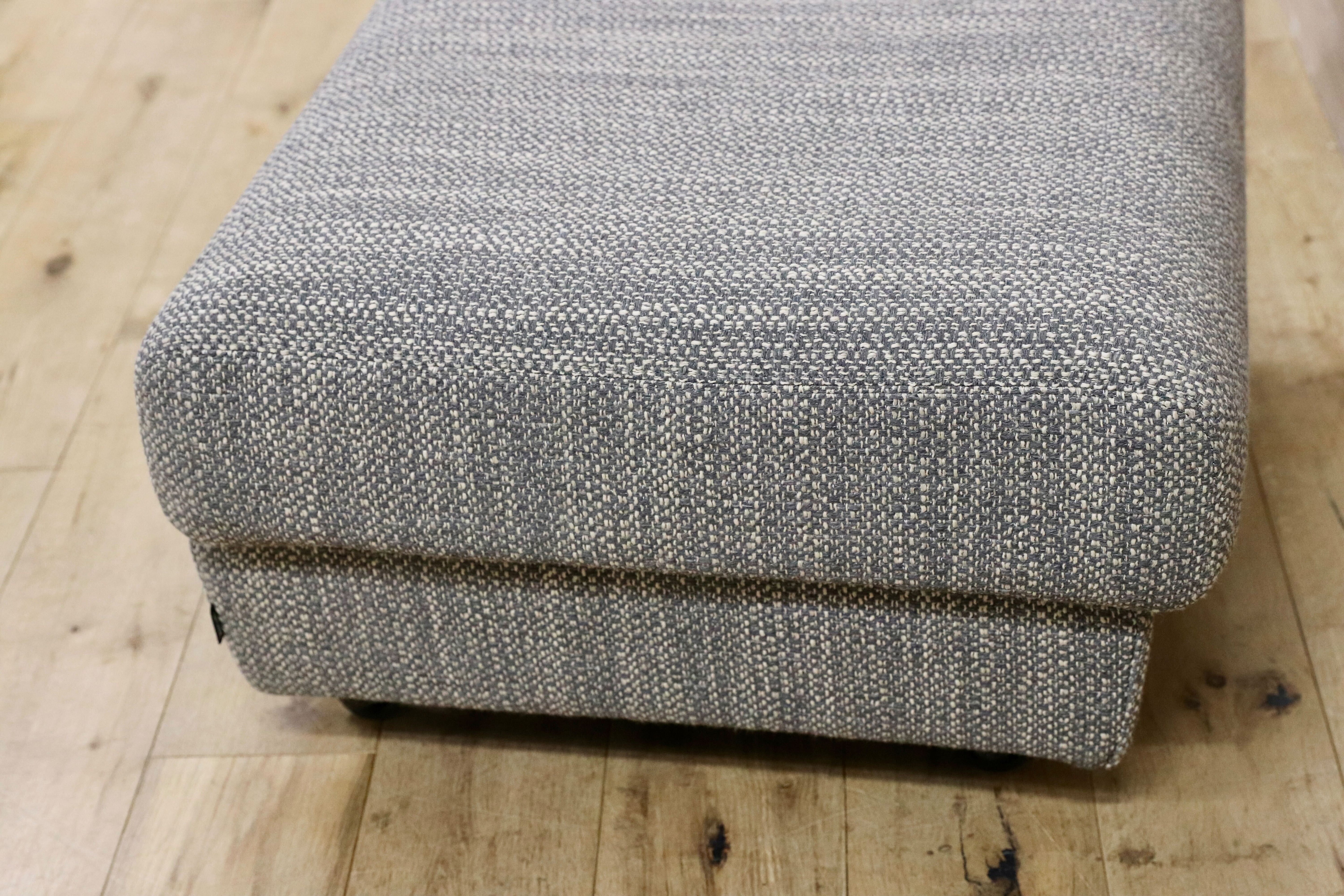 GMIH392C○arflex / アルフレックス A・SOFA 10 オットマン フットスツール ファブリック イタリアモダン 廃盤 定価約12万 展示品