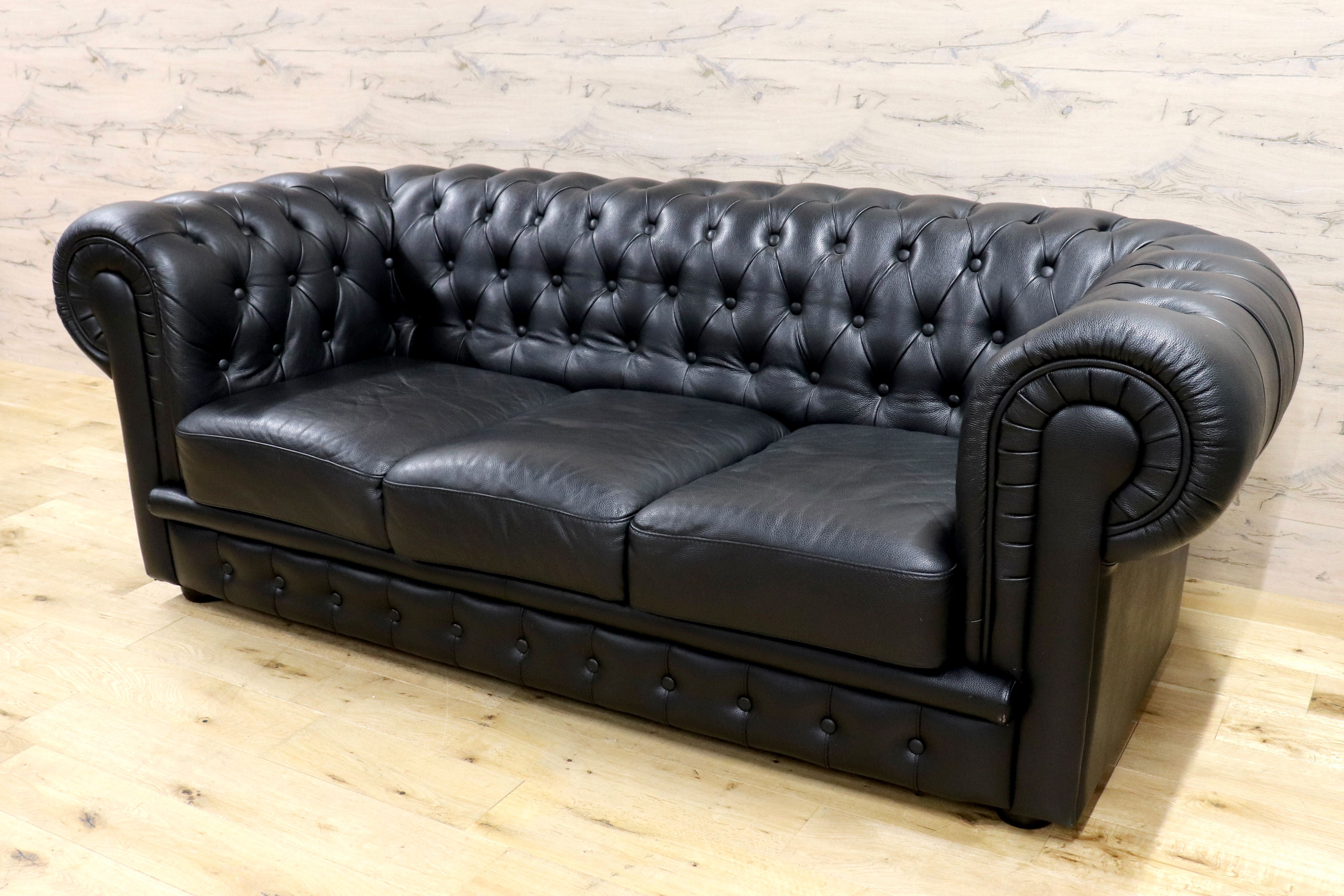 GMIH299A○チェスターフィールド 3人掛けソファ トリプルソファ 3シーター 本革 レザー ヴィンテージ アンティーク 英国スタイル