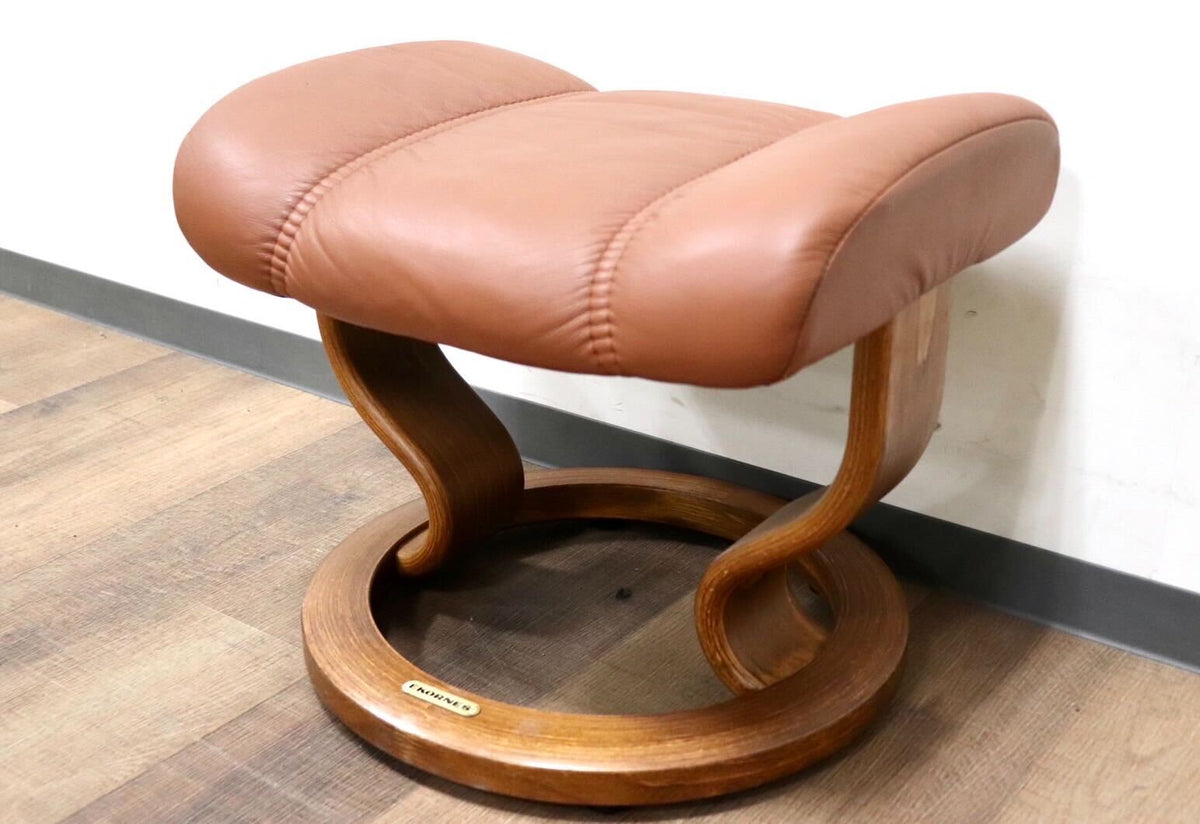 美品 EKORNES オットマン レザー スツール 黒（8*71 息苦しく 美品 