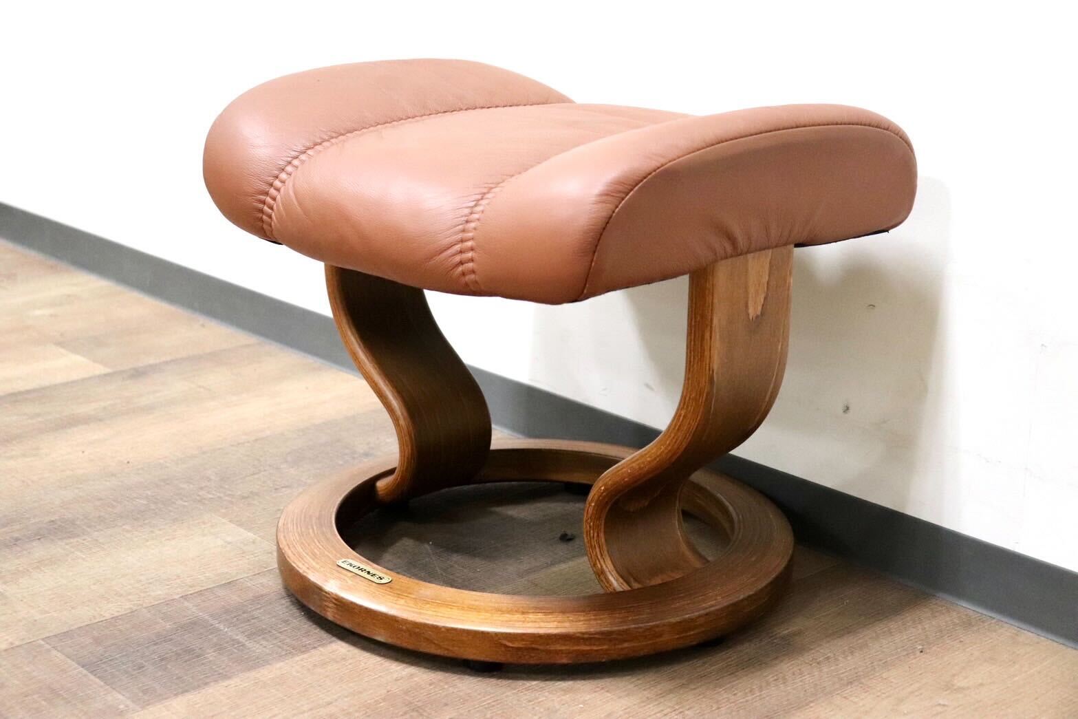 GMGS246A○EKORNES / エコーネス オットマン フットスツール 本革 北欧 ノルウェー ワインレッド ライトブラウン