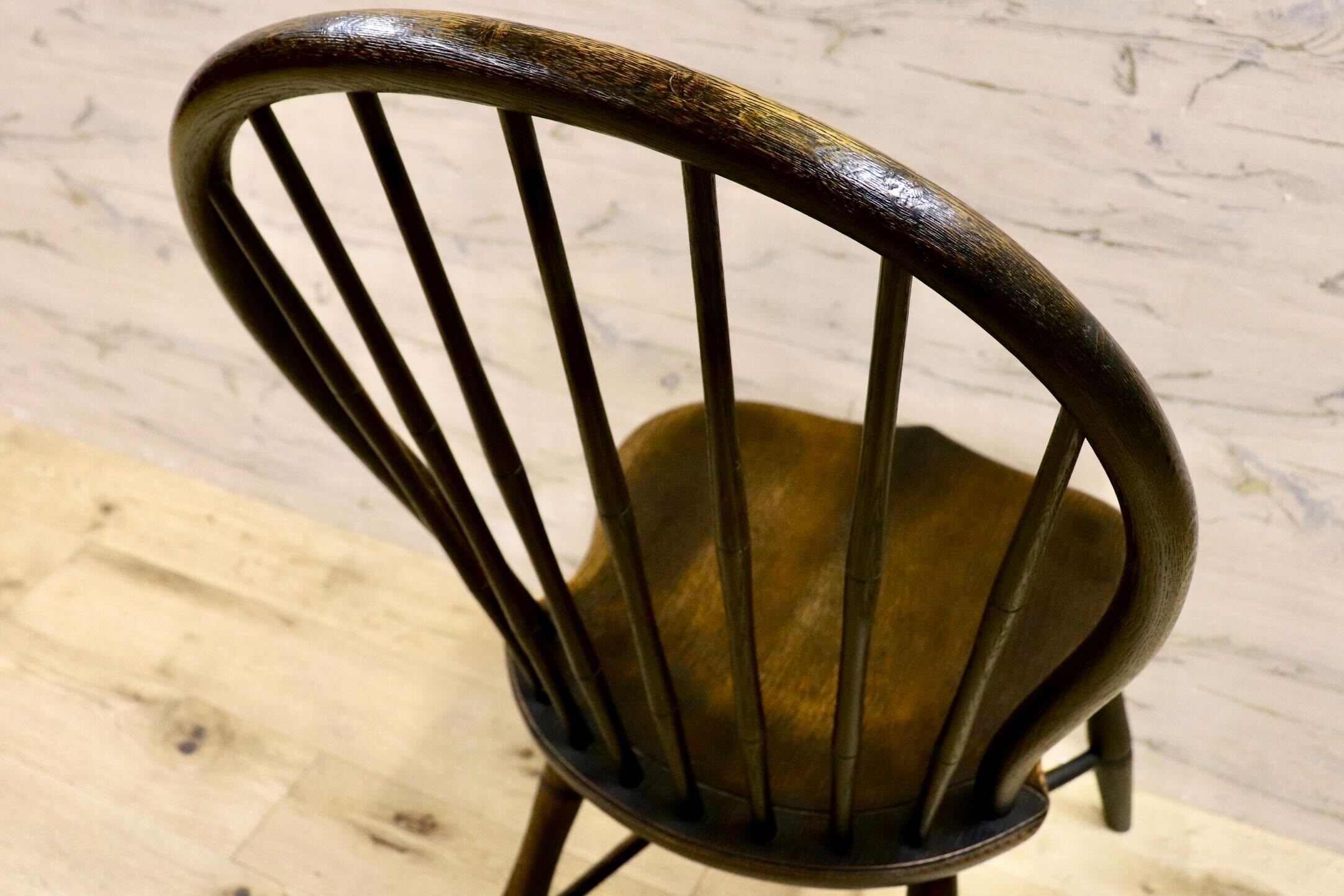 GMIK612B○飛騨産業 / HIDA キツツキ PROVINCIAL ボウバックチェア ダイニングチェア 椅子 オーク無垢材 定価17.6万