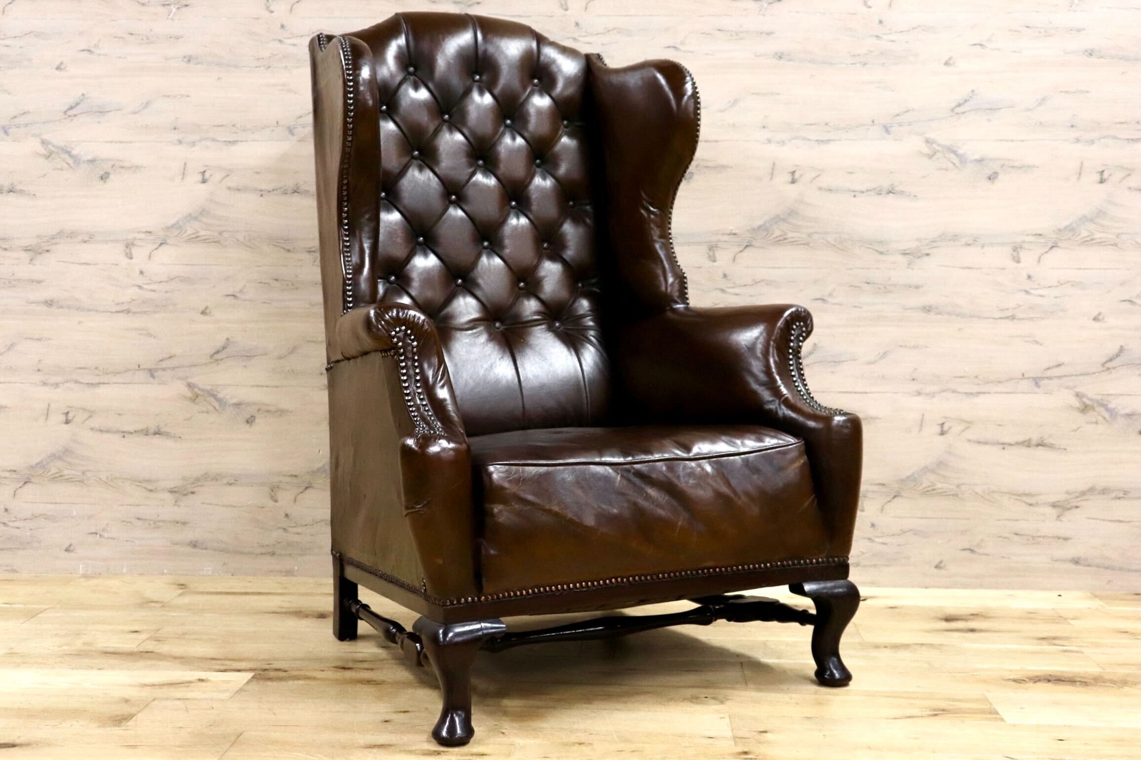GMHH217○英国 アンティーク チェスターフィールド ウィングバッグ 1人掛けソファ シングルソファ 鋲打ち 本革 ブラウン ヴィンテージ