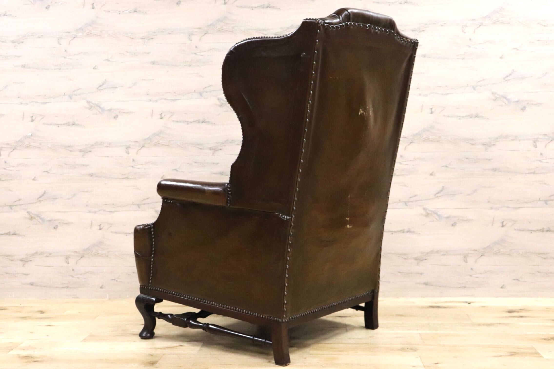 GMHH217○英国 アンティーク チェスターフィールド ウィングバッグ 1人掛けソファ シングルソファ 鋲打ち 本革 ブラウン ヴィンテージ