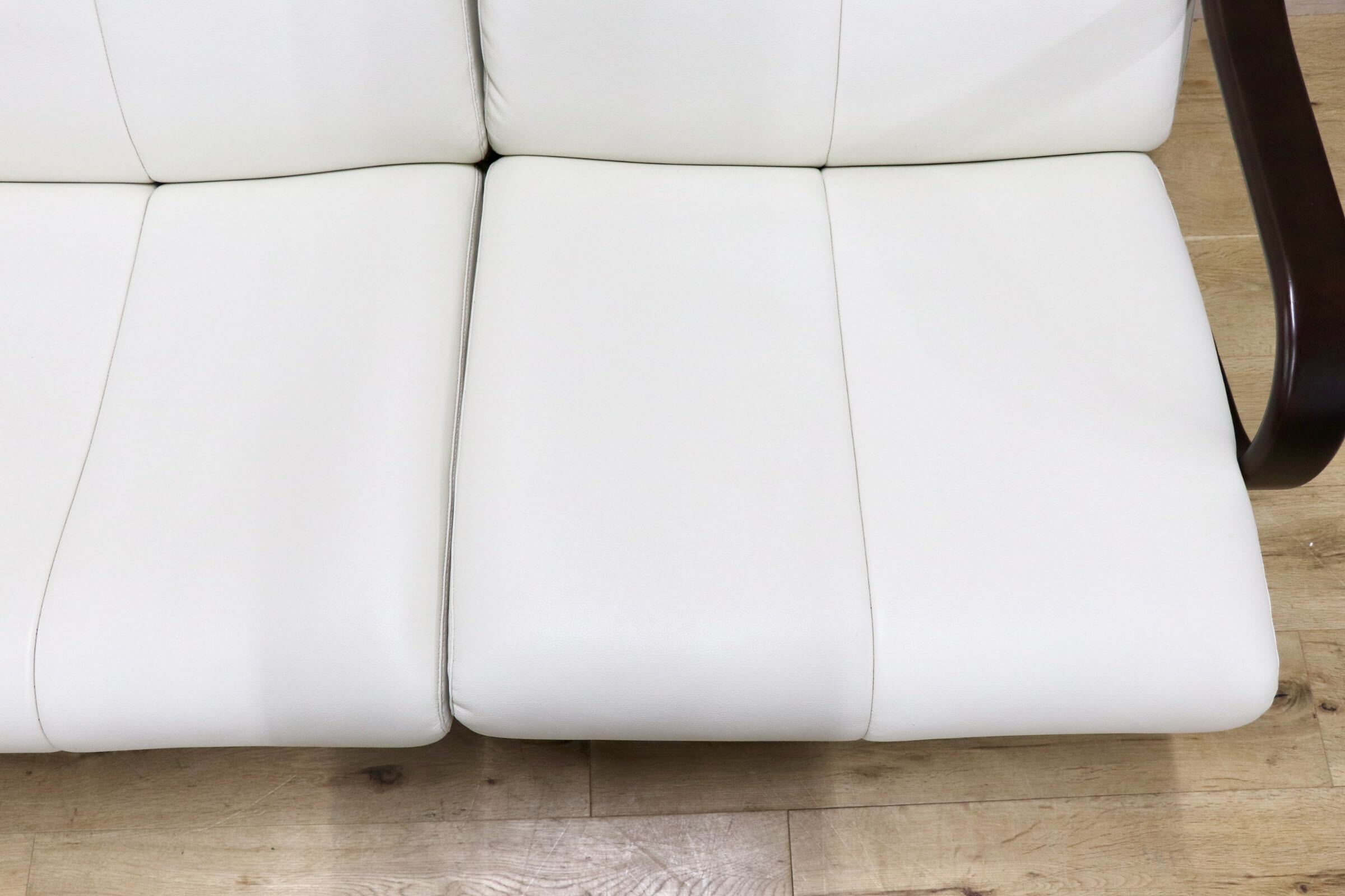 GMJK328B○冨士ファニチア / FUJI FURNITURE Agio アージオ セパレート 3人掛けソファ トリプルソファ ホワイト PUレザー 国産家具