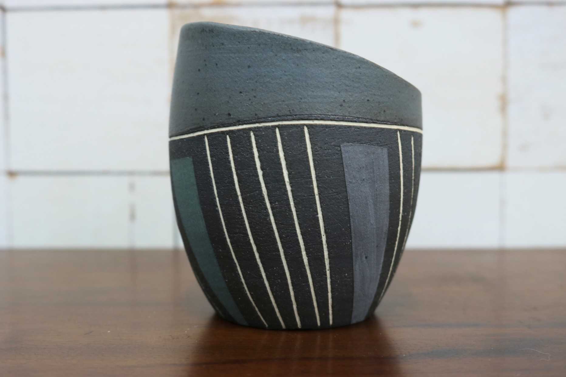 GMJO123◯市野悟窯 市野哲次 丹波焼 彩色線象嵌 カットカップ 陶器 現代陶芸 作家物