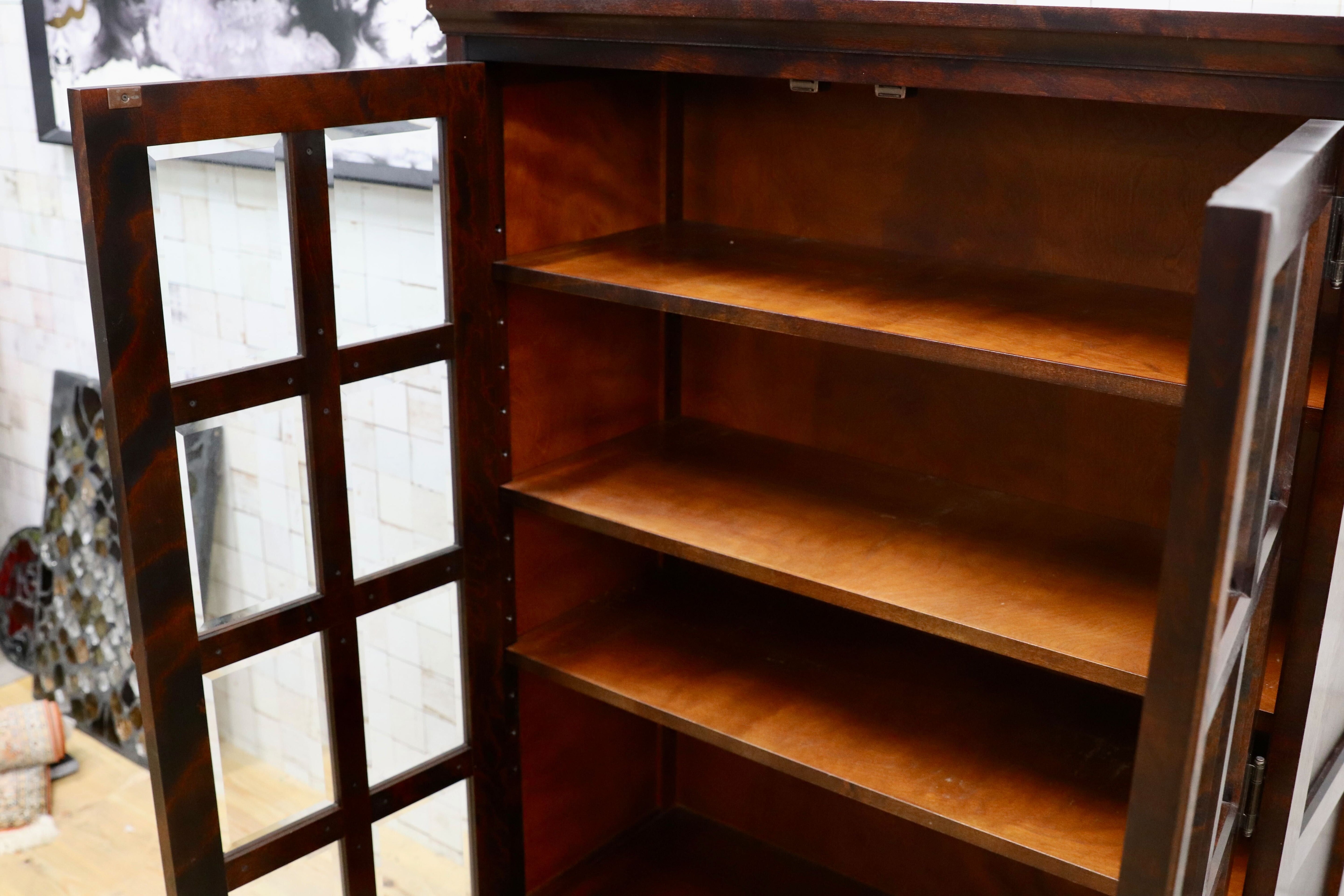 GMIH412○北海道民芸家具 キャビネット 飾り棚 樺材 アンティーク 和家具 レトロ 本棚 ブックキャビネット 食器棚 カップボード