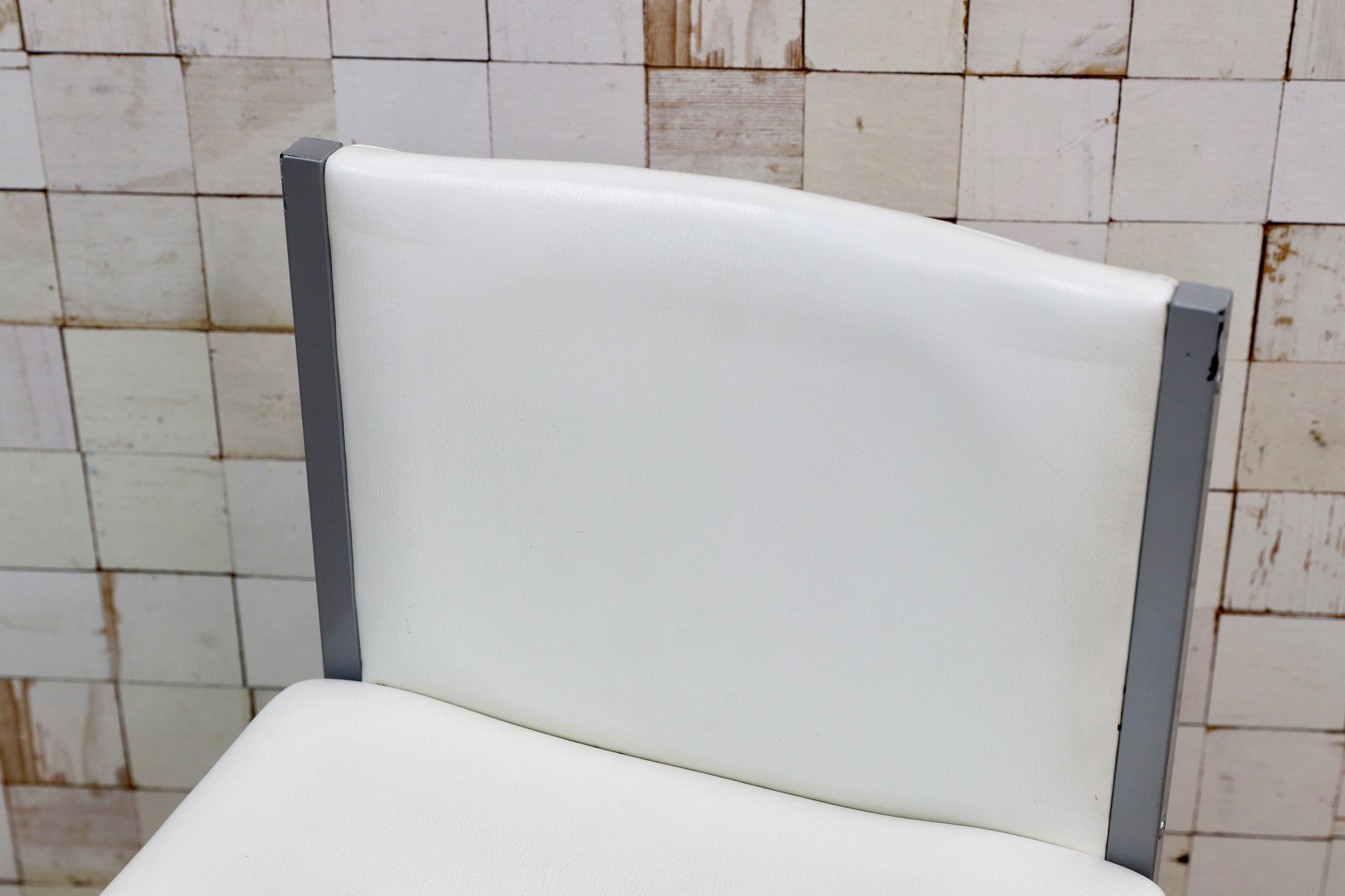 GMIO64E○cassina ixc / カッシーナイクスシー LIMA リマ レザー カウンターチェア ハイチェア 椅子 白 イタリアモダン 定価約13万