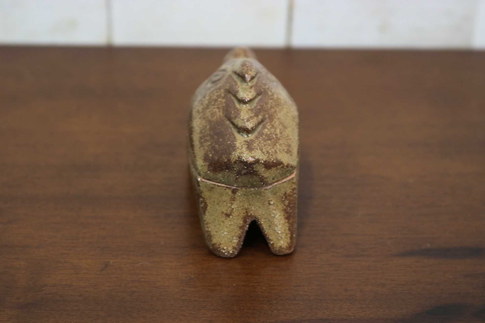 GMJK371Q〇紀州焼 葵窯 二代 寒川栖豊 置物 小物入れ 茶道具 香合 猪 亥 干支 縁起物 共箱 陶器 焼物