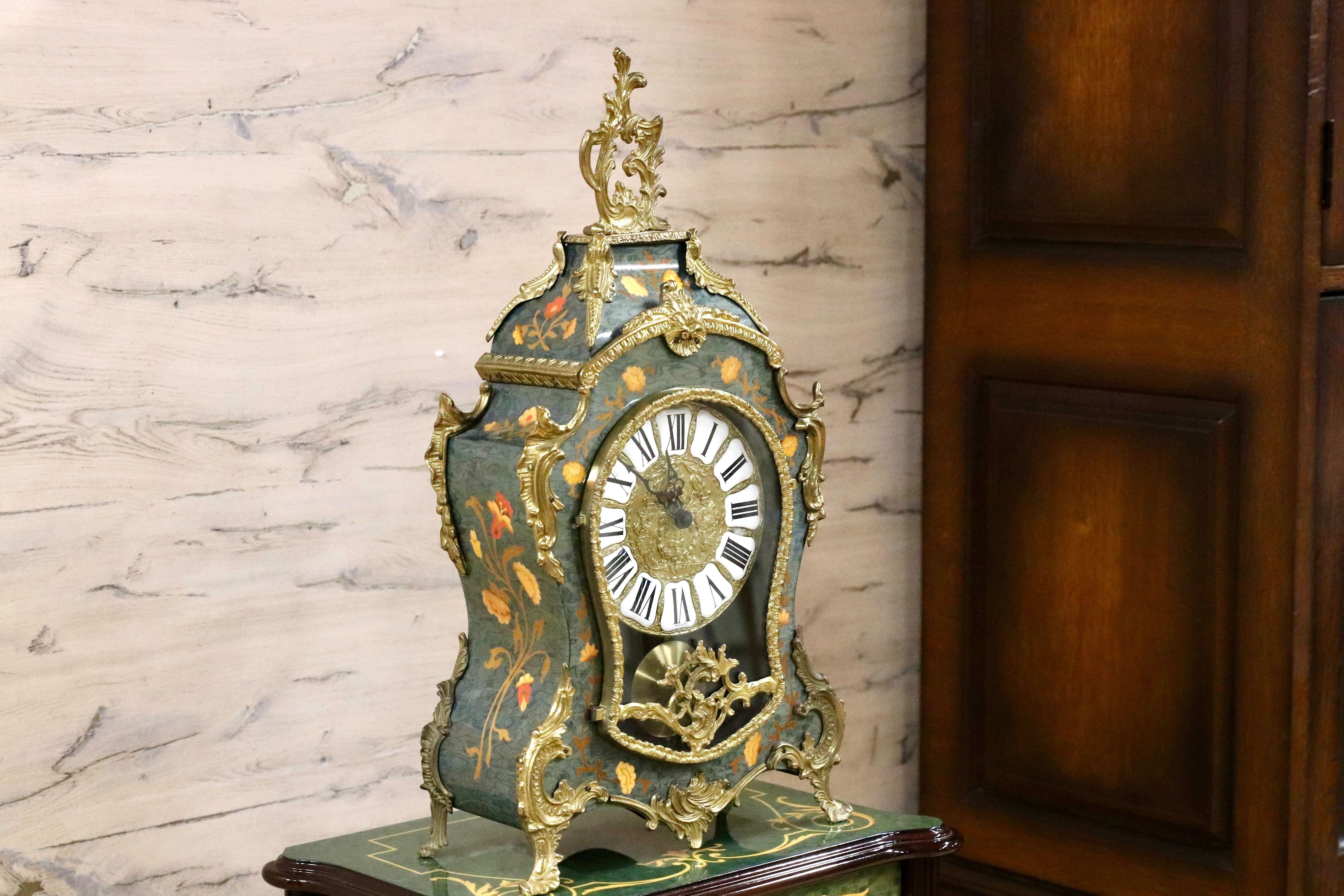 GMIK843○Le Ore イタリア製 キャビネット&置時計 ロココ調 クラシック グリーン 象嵌細工 エレガント 振り子 アートクロック