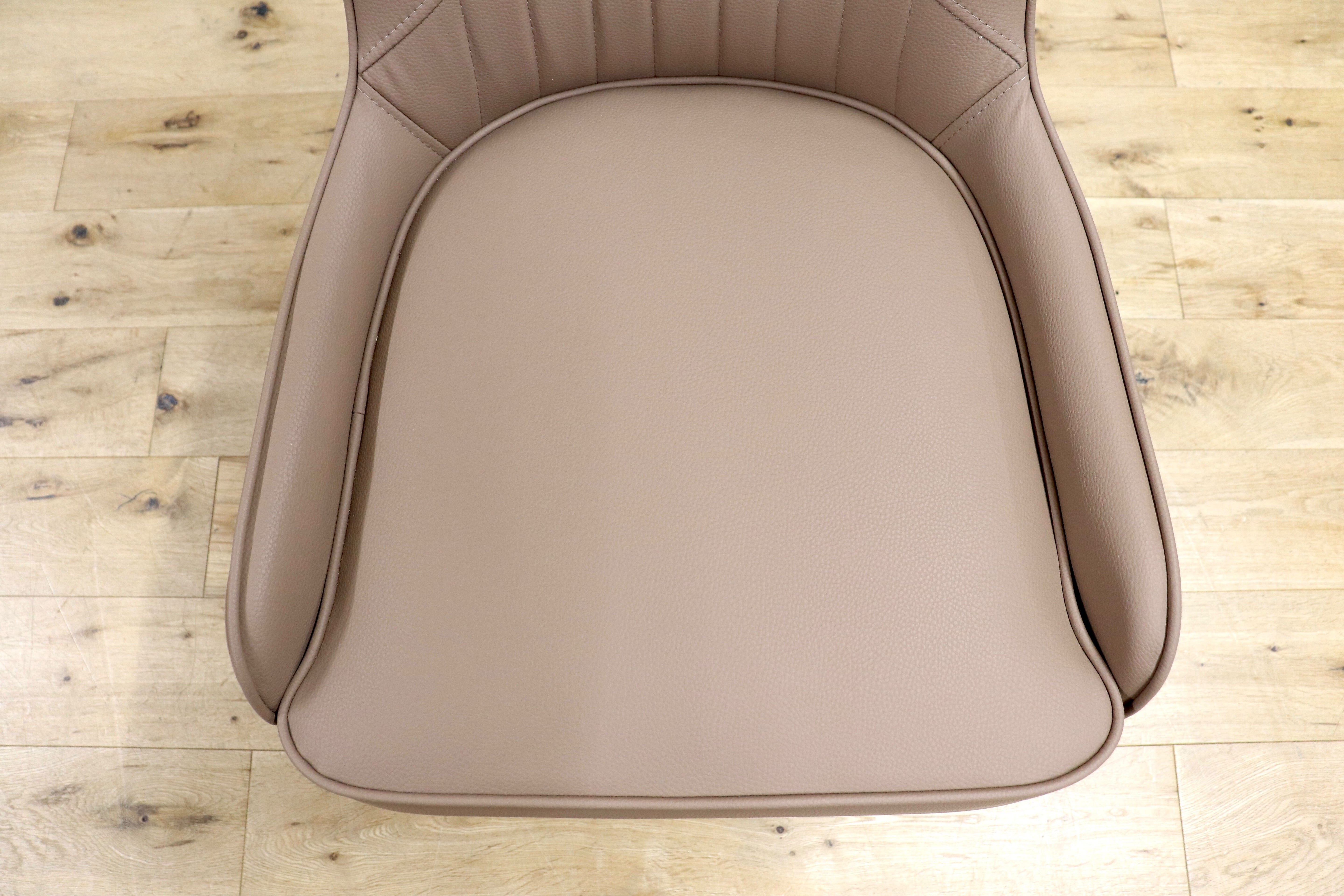 GMIS334A○モダン ダイニングチェア アームレスチェア 椅子 食卓椅子 本革 レザー シンプル スタイリッシュ 展示品