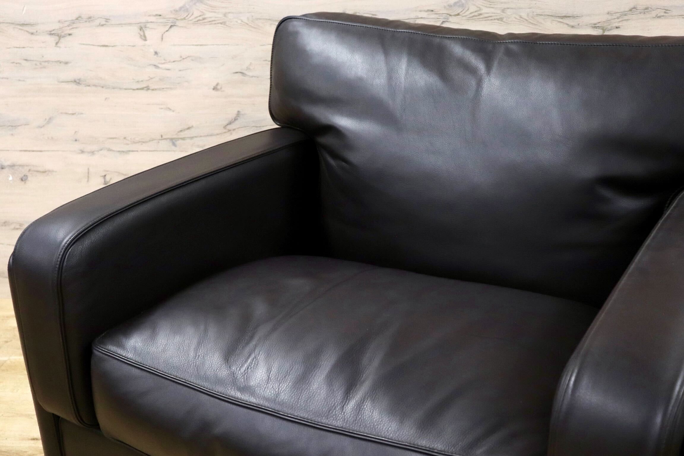 GMHN201A○PoltronaFrau / ポルトローナフラウ 1人掛けソファ シングルソファ イタリア製 総革 ダークブラウン IDC大塚家具 定価約150万