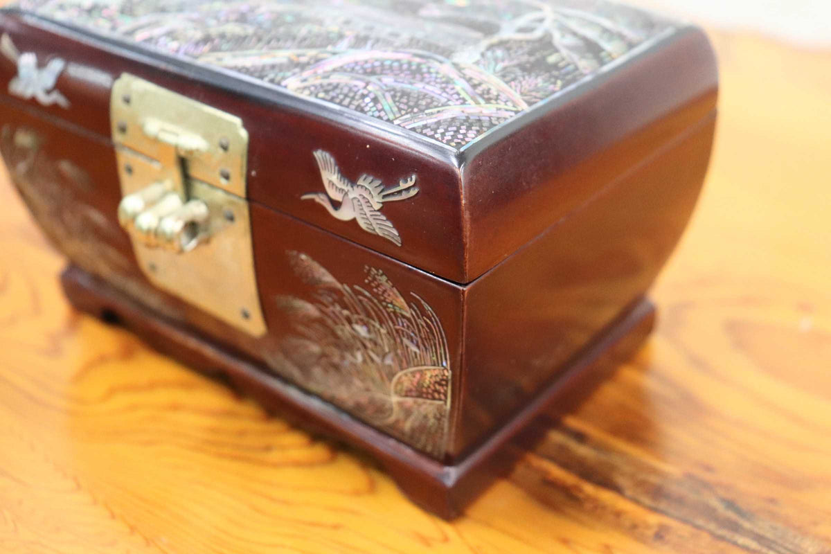 GMJO137J◯韓国 伝統工芸 螺鈿細工 宝石箱 ジュエリーボックス 小物入れ 山水図 漆器 アクセサリーケース アンティーク レトロ