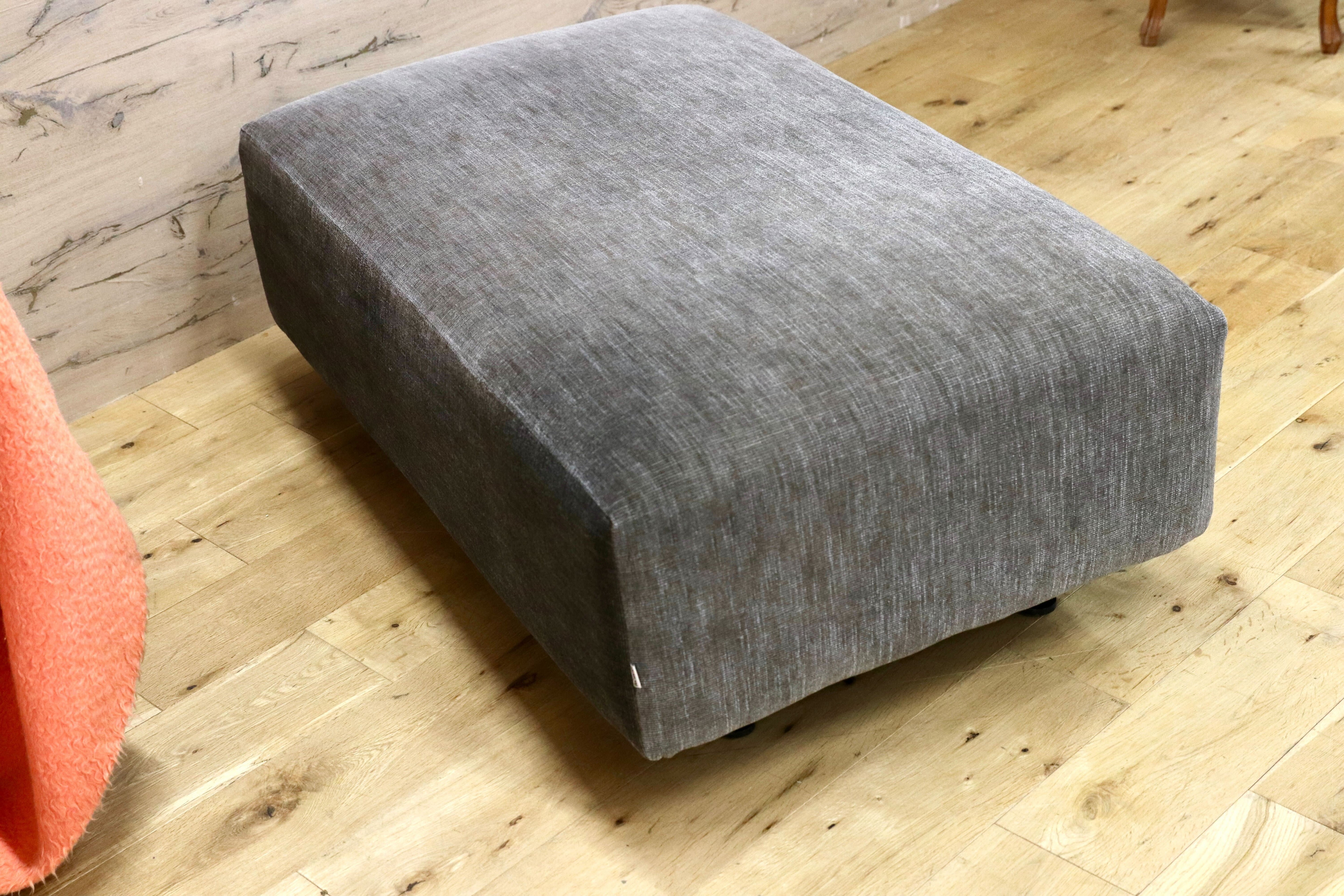 GMIK793B○BoConcept / ボーコンセプト Hampton ハンプトン オットマン スツール ソファ ファブリック 北欧 デンマーク