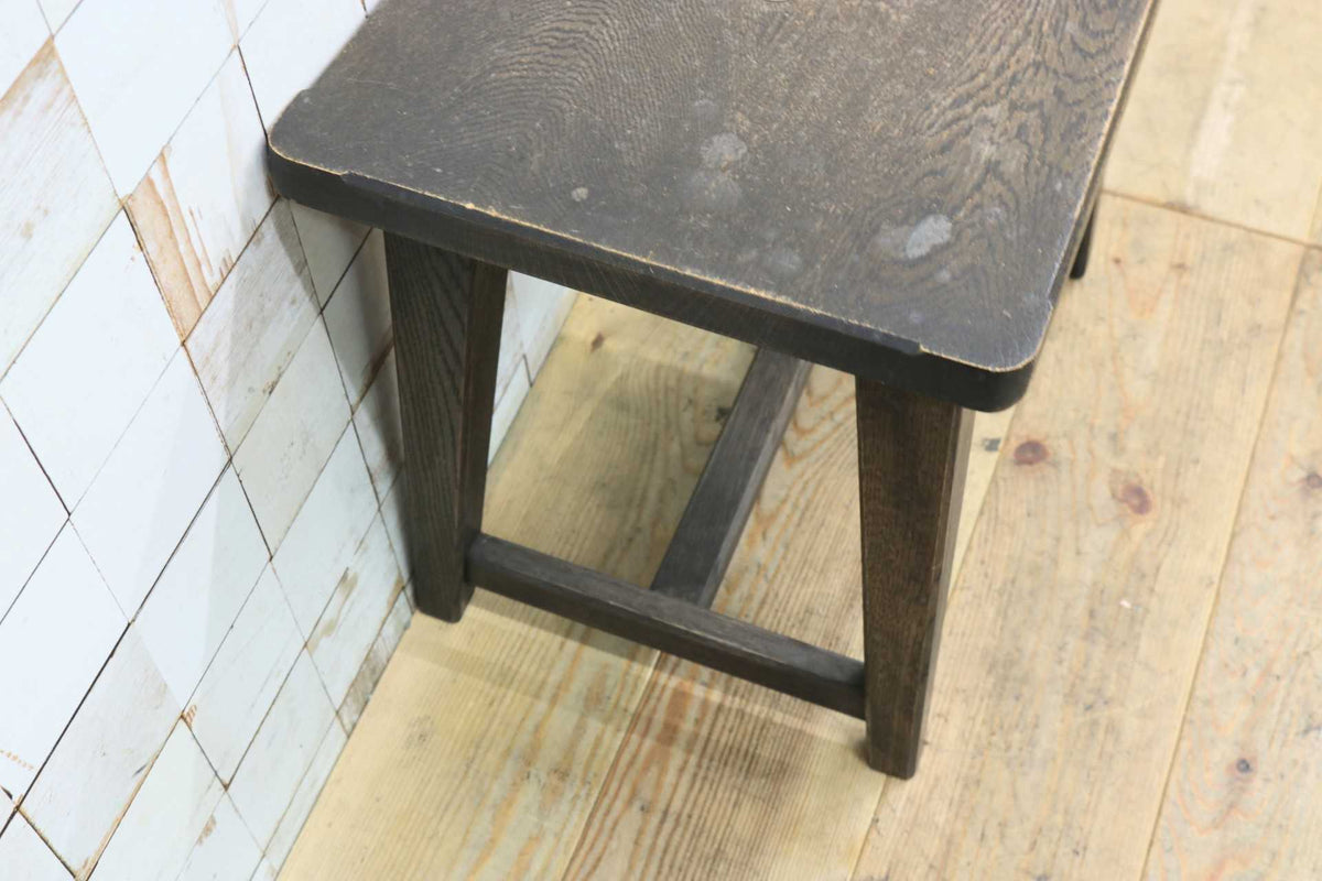 GMIK510◯神戸家具 スツール 椅子 チェア 腰掛け 木製 花台 飾り台 インテリア 古木 昭和レトロ アンティーク