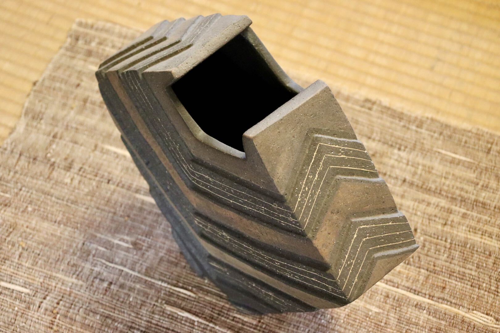 GMJI5◯市野悟窯 丹波焼 花器 花入 花生 扁壺 花瓶 陶器 市野哲次 伝統工芸 丹波篠山 和モダン