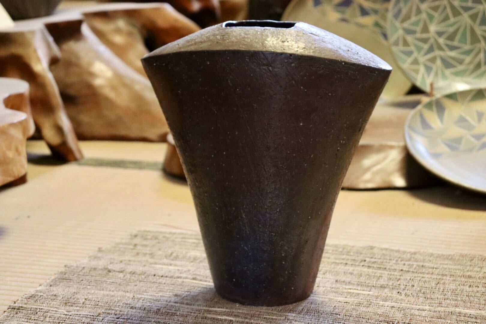 GMJI13◯市野悟窯 丹波焼 花器 花入 一輪挿し 花瓶 扁壺 市野哲次 陶器 丹波篠山 和モダン