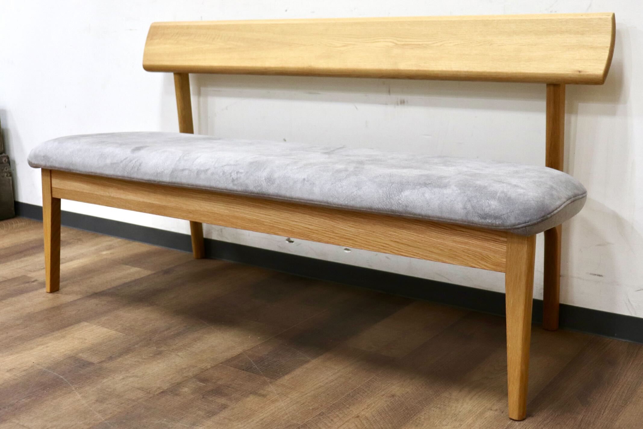 飛騨高山　ibata interior オーク無垢　ダイニングベンチ 飛騨高山 ibata interior のオーク無垢 ダイニングベンチ ナラ材