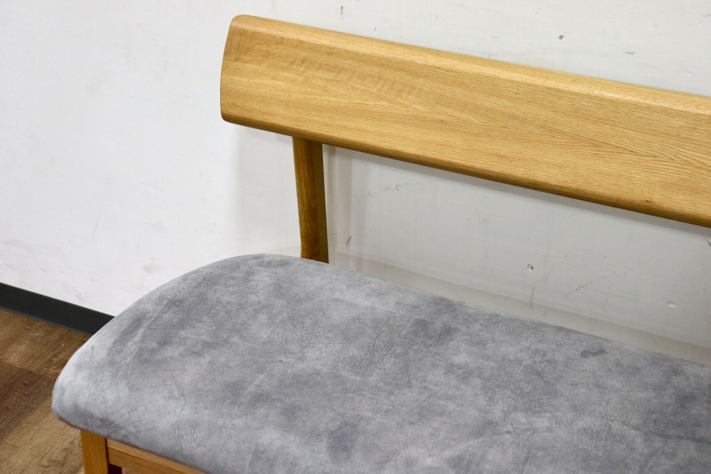 GMHK861C○イバタインテリア / ibata ダイニングベンチ 長椅子 食卓椅子 スエード調ファブリック 楢材 北欧スタイル 飛騨家具 展示品