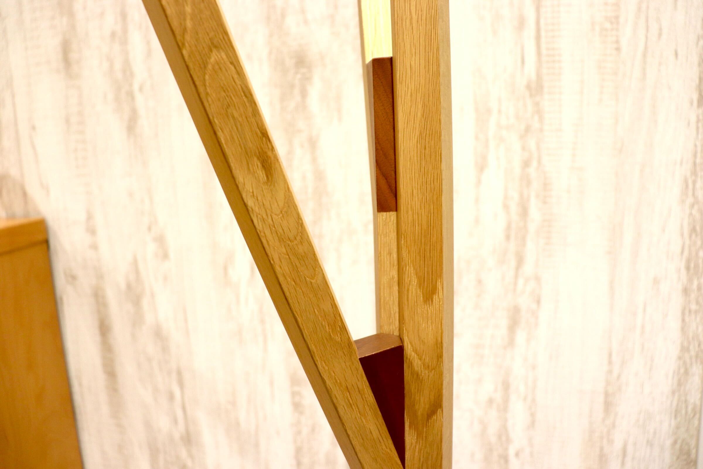 GMIS162◯匠工芸 / TAKUMI ポールハンガー コートハンガー ハンガーラック 帽子掛け オーク材 国産家具 定価約4.8万 展示品