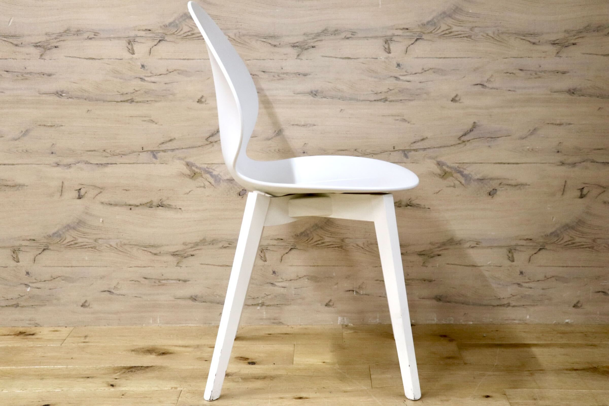 GMJH105B○Calligaris / カリガリス BASIL W バジル ウッド ダイニングチェア 食卓椅子 椅子 ホワイト イタリア 木製脚 モダン