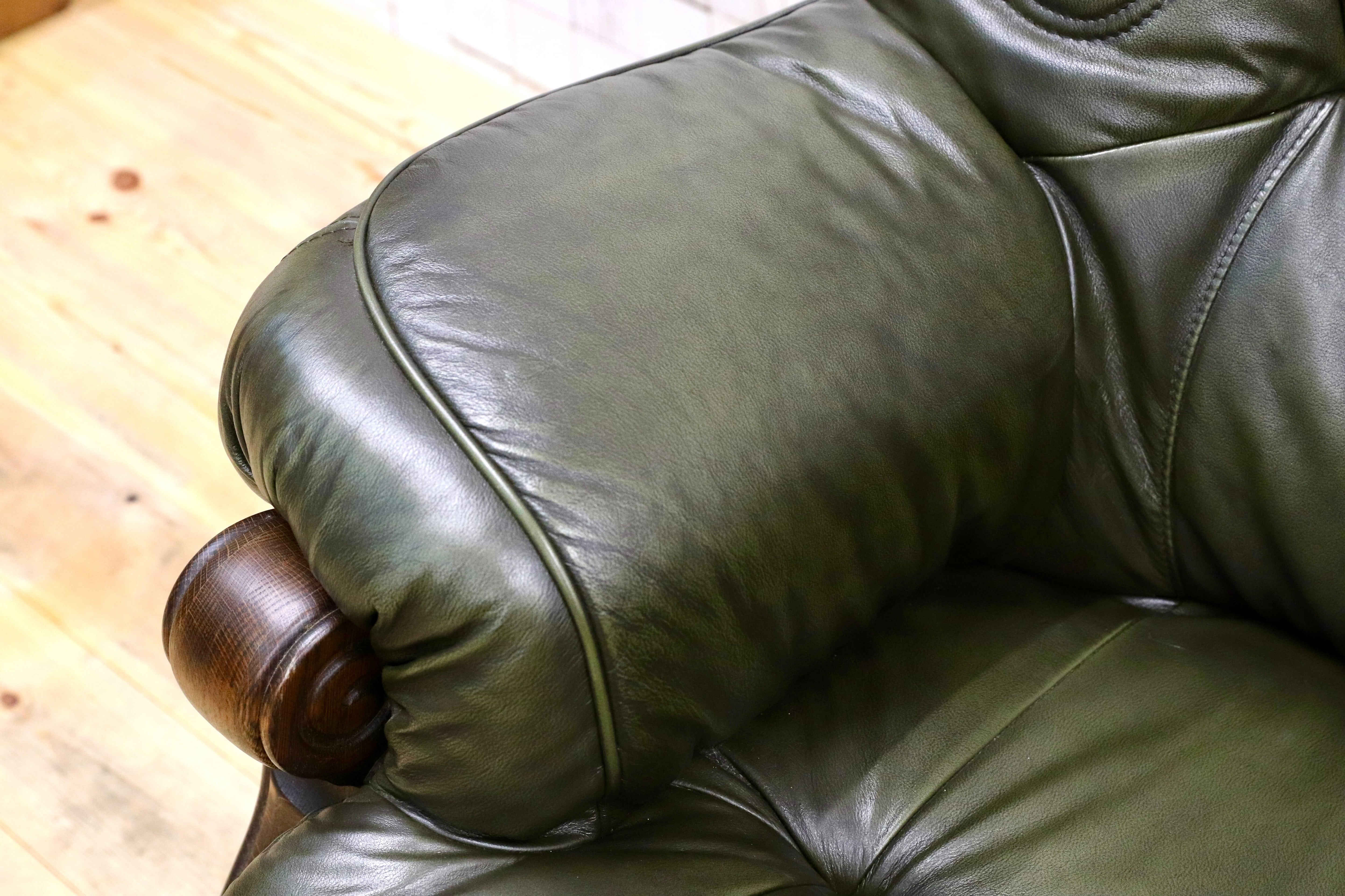 GMHO99A○オランダ製 ダッチカントリー 1人掛けソファ シングルソファ オーク材 本革 緑 椅子 クラシック ヴィンテージ 約30万