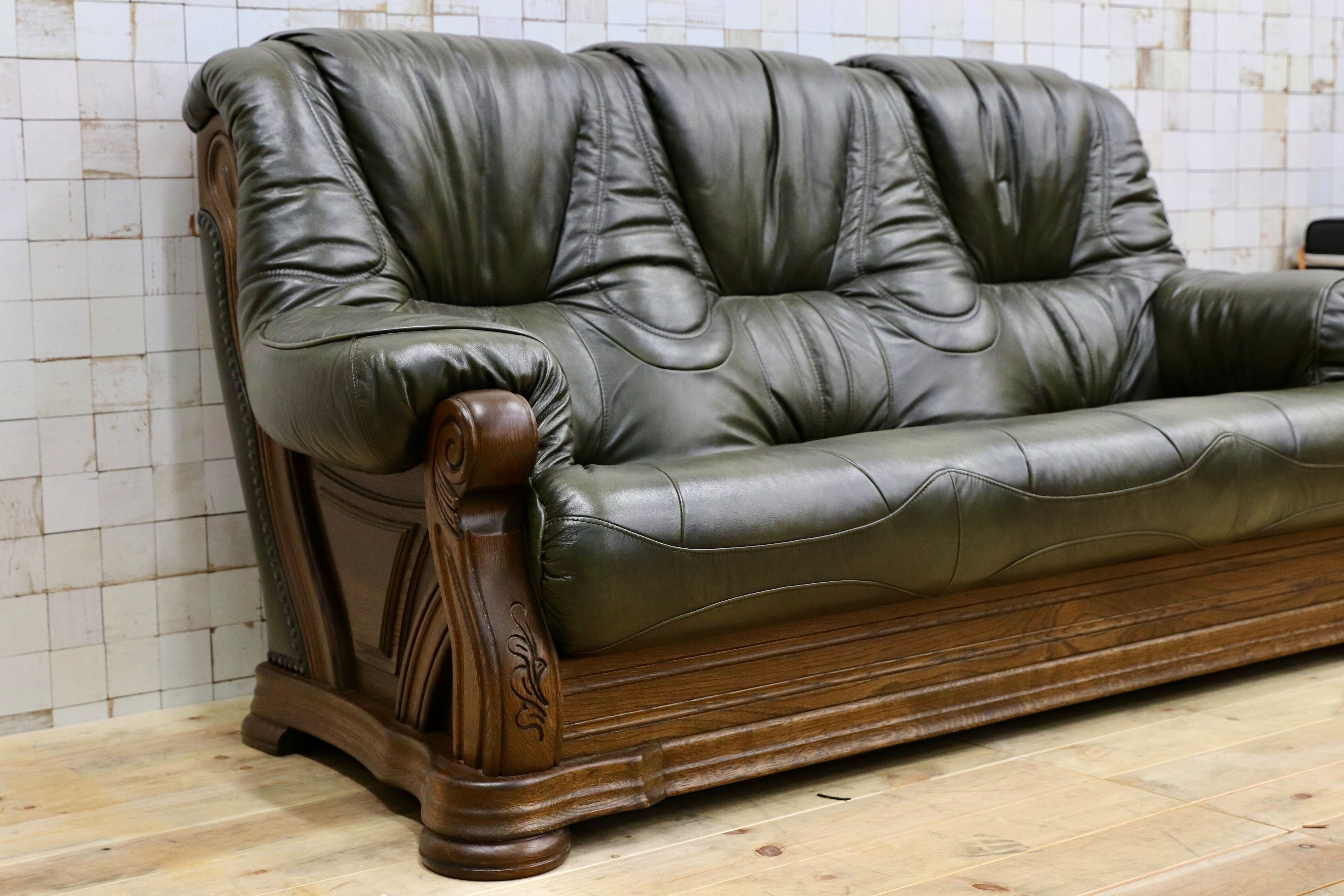 GMHO99B○オランダ製 ダッチカントリー 3人掛けソファ トリプルソファ オーク材 本革 緑 椅子 クラシック ヴィンテージ 約60万