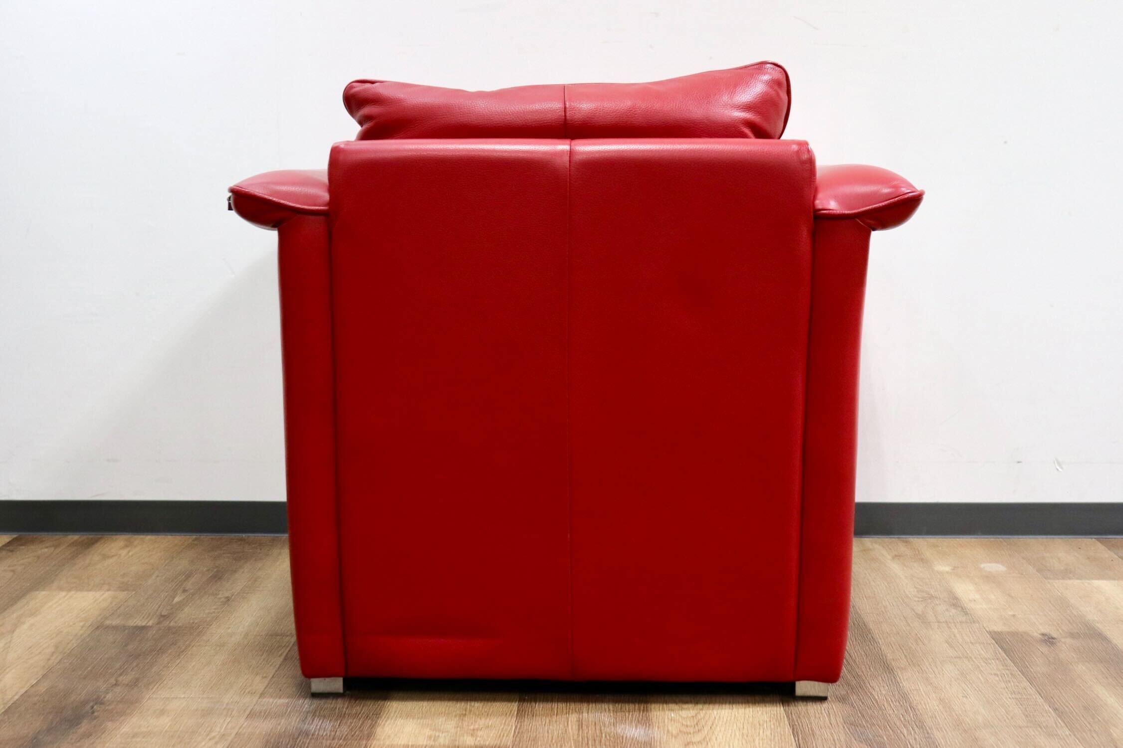 GMHK856○Domicil / ドミシール 1人掛けソファ シングルソファ アームソファ 総革 赤 モダン IDC大塚家具 定価約14万