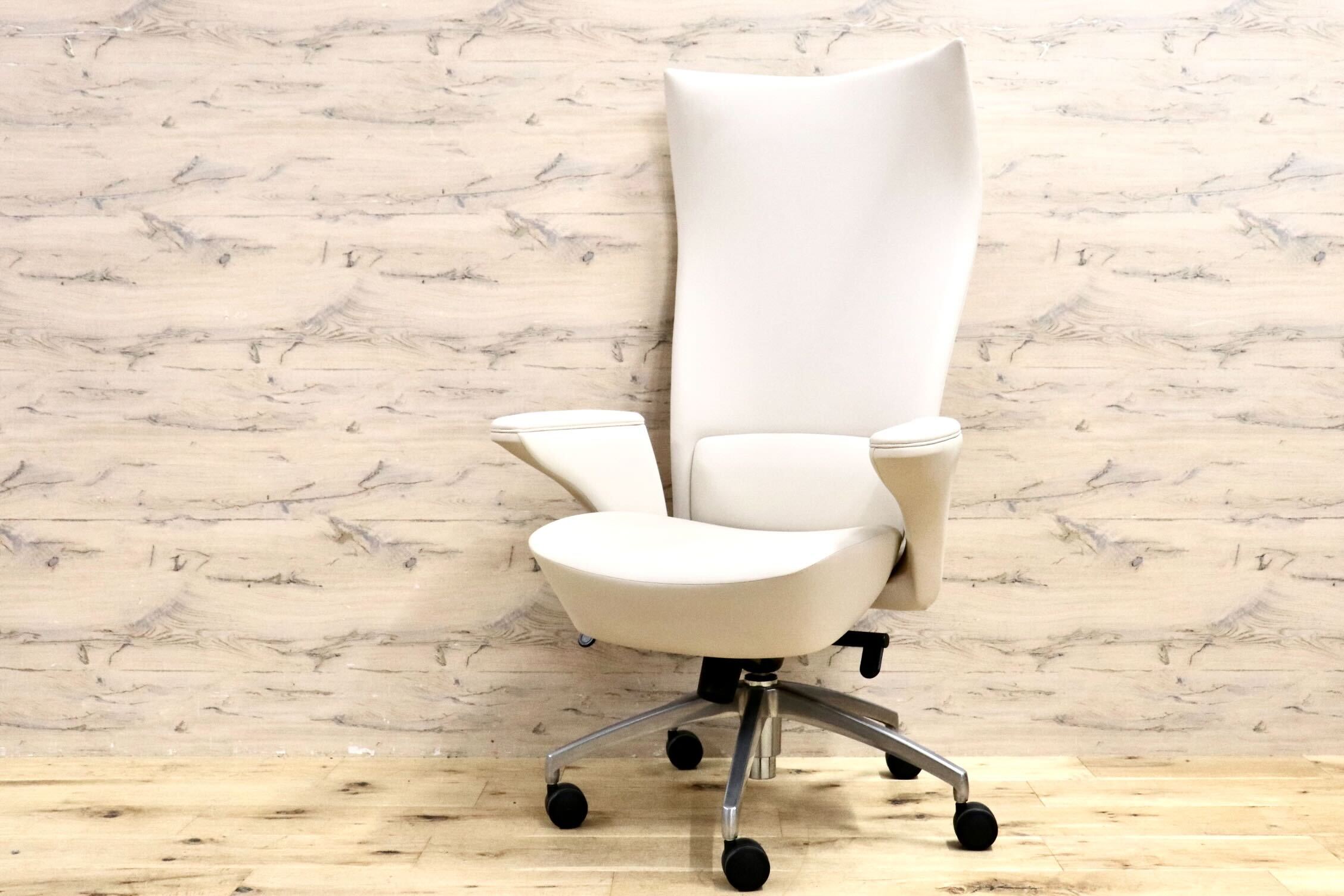 GMIK629F○ITOKI / イトーキ X-4 ハイバックチェア デスクチェア オフィスチェア 書斎椅子 エグゼクティブチェア 合皮 ハイクラスモダン