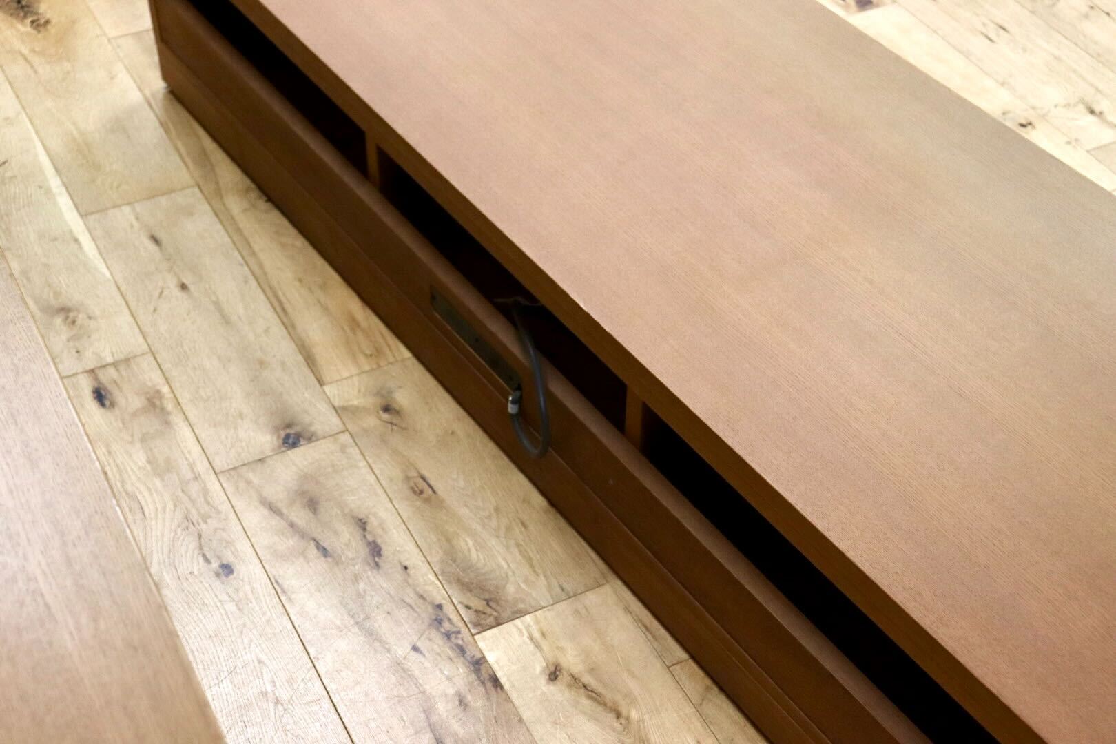 GMHH379○karimoku / カリモク HU5600 TVボード AVボード ローボード リビング収納 ナチュラル オーク材 展示品