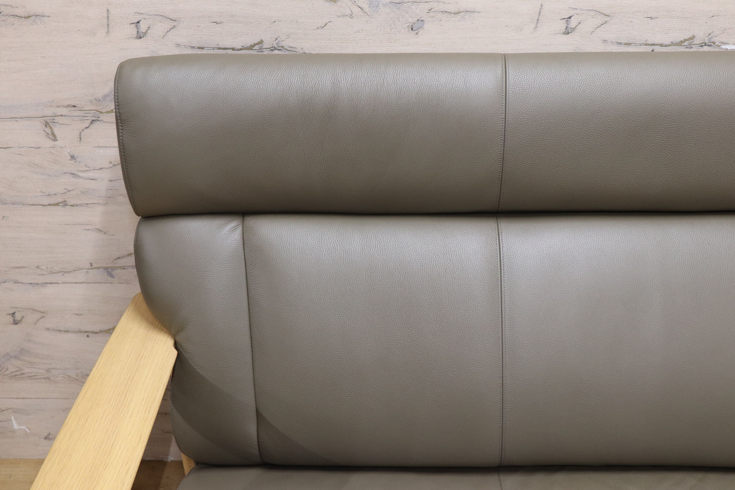 GMJK383○karimoku / カリモク WW4103 3人掛けソファ トリプルソファ モダン ナチュラル 本革 レザー 定価約27万 展示品