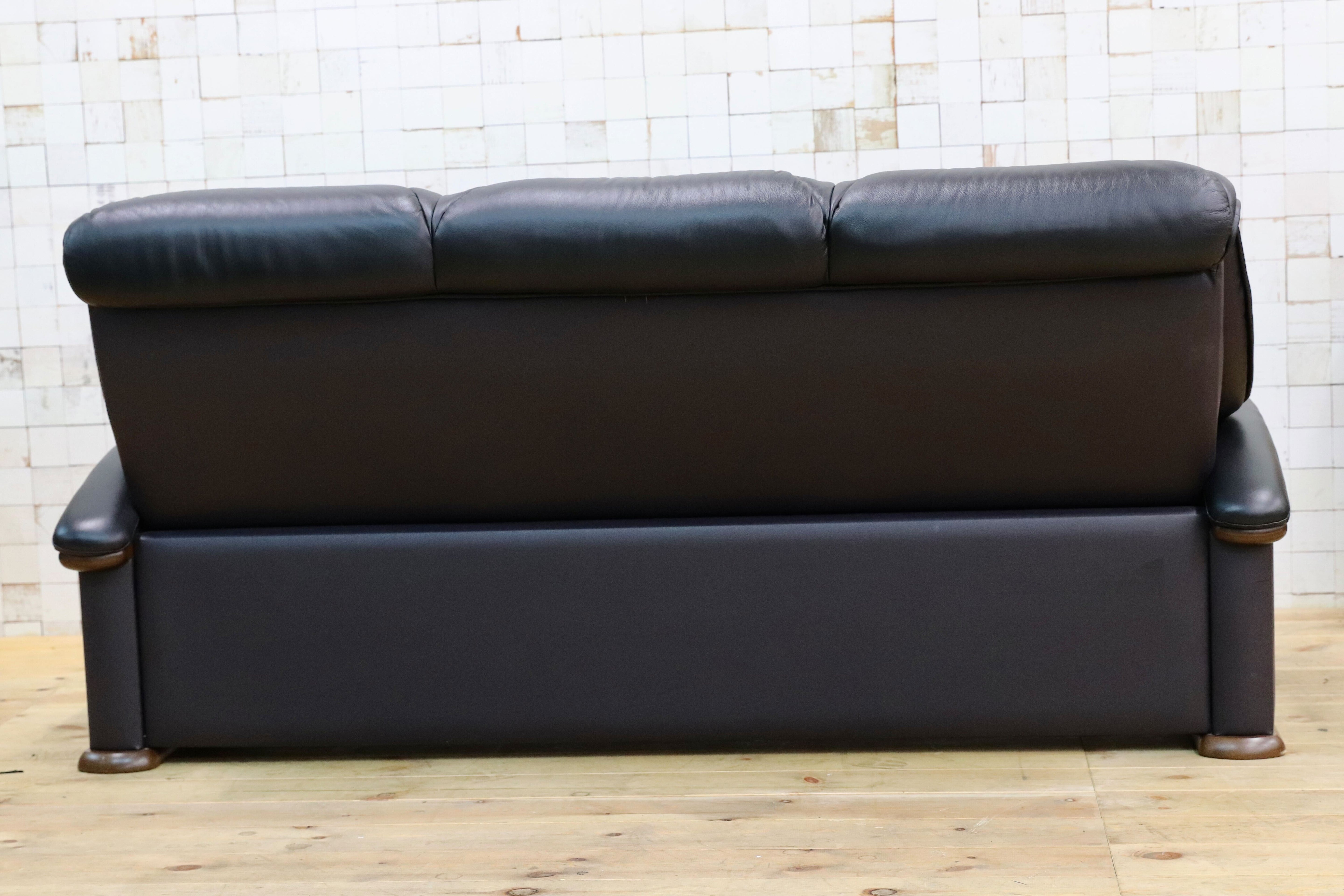 GMIK134○冨士ファニチア / FUJI FURNITURE 3人掛けソファ トリプルソファ 本革 レザー 国産家具 和モダン レトロ 長椅子
