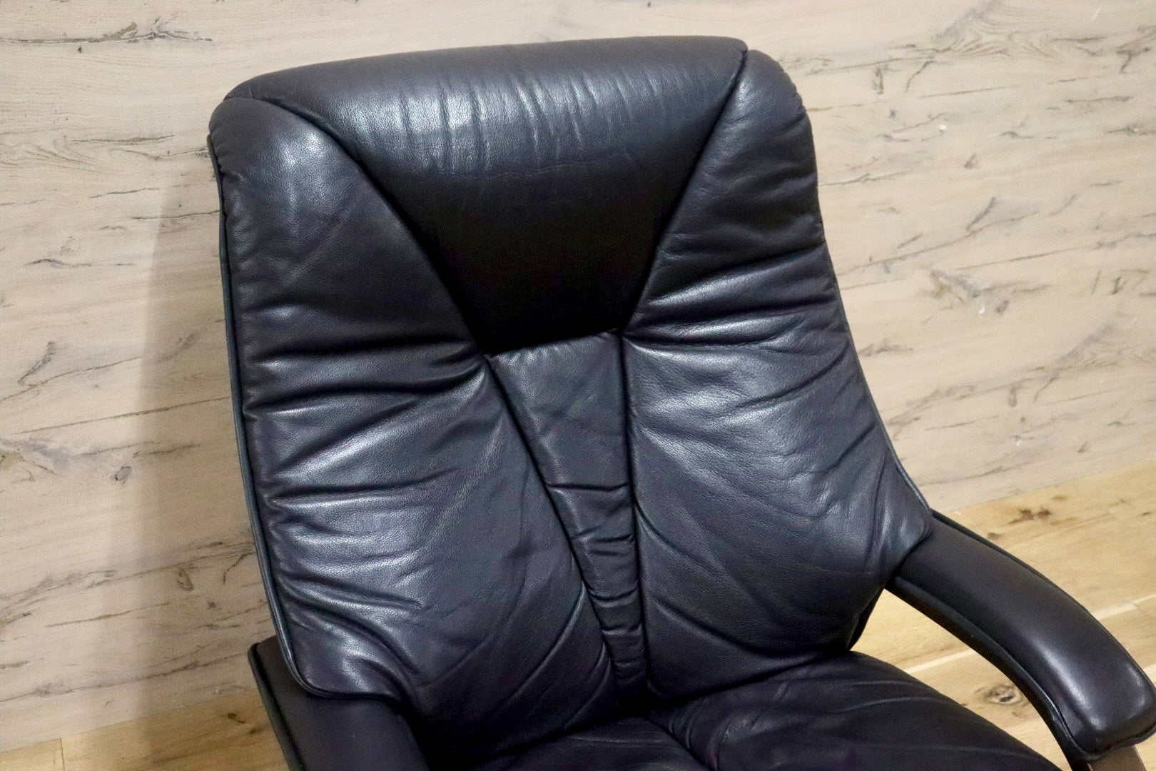 GMJK118B○冨士ファニチア / FUJI FURNITURE 1人掛けソファ リクライニングソファ 本革 ブラック 国産家具 和モダン 応接