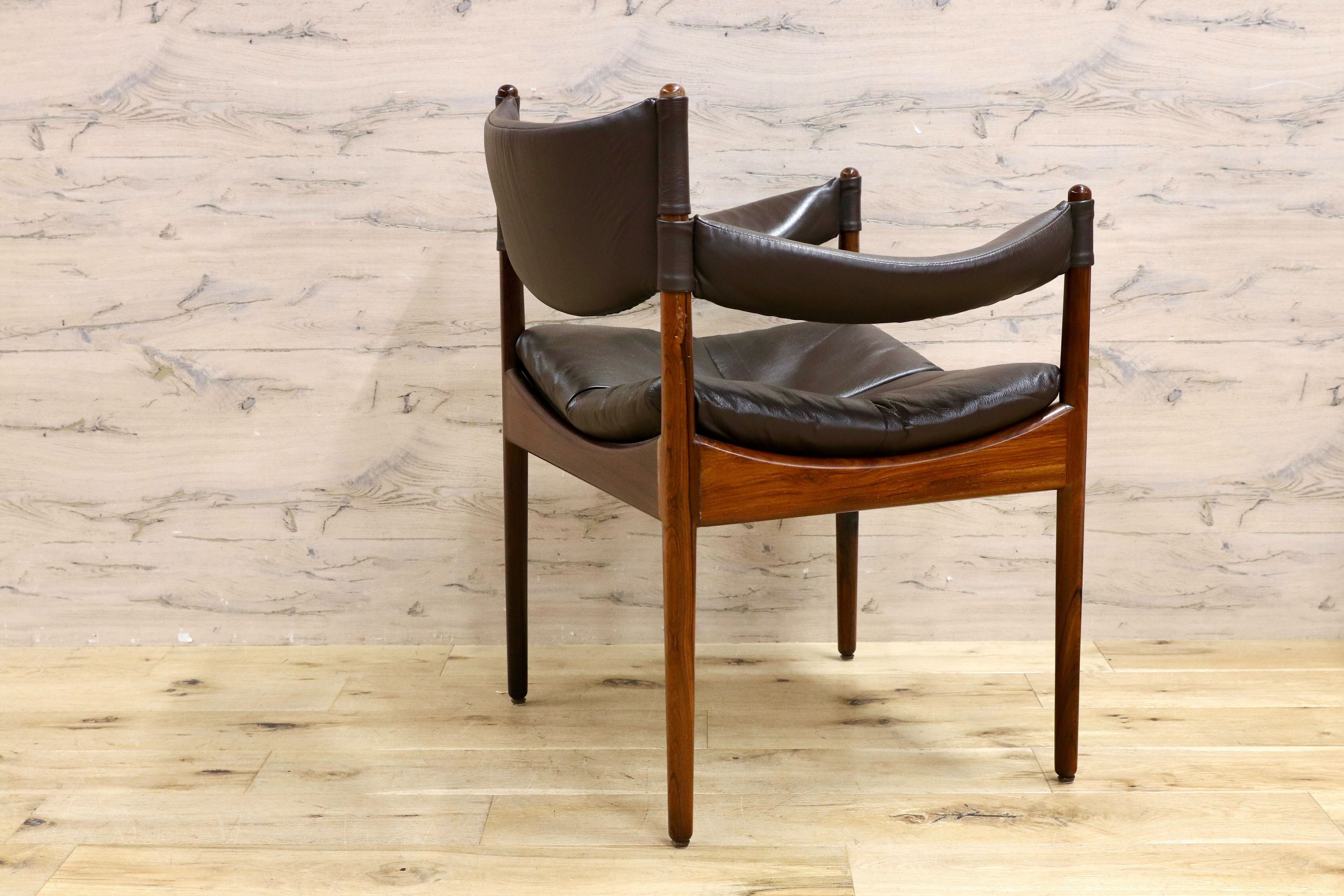 GMHK648○Modus / モデュス アームチェア ダイニングチェア 椅子 レザー ローズウッド クリスチャン・ヴェデル 北欧 名作 家具 稀少