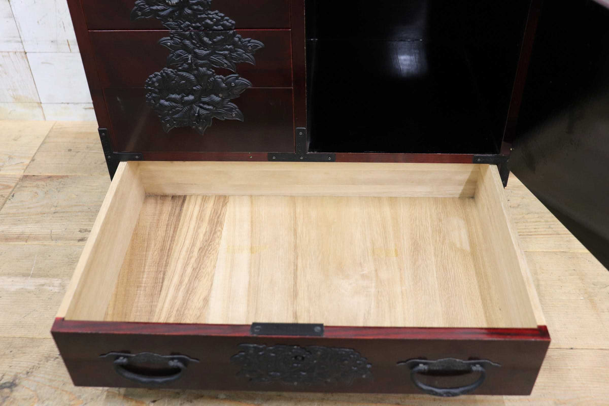 GMJS361G◯仙台箪笥 民芸家具 和箪笥 小箪笥 引出し チェスト 欅 桐材 木地呂塗 牡丹彫金金具 伝統工芸 和モダン 昭和レトロ ヴィンテージ