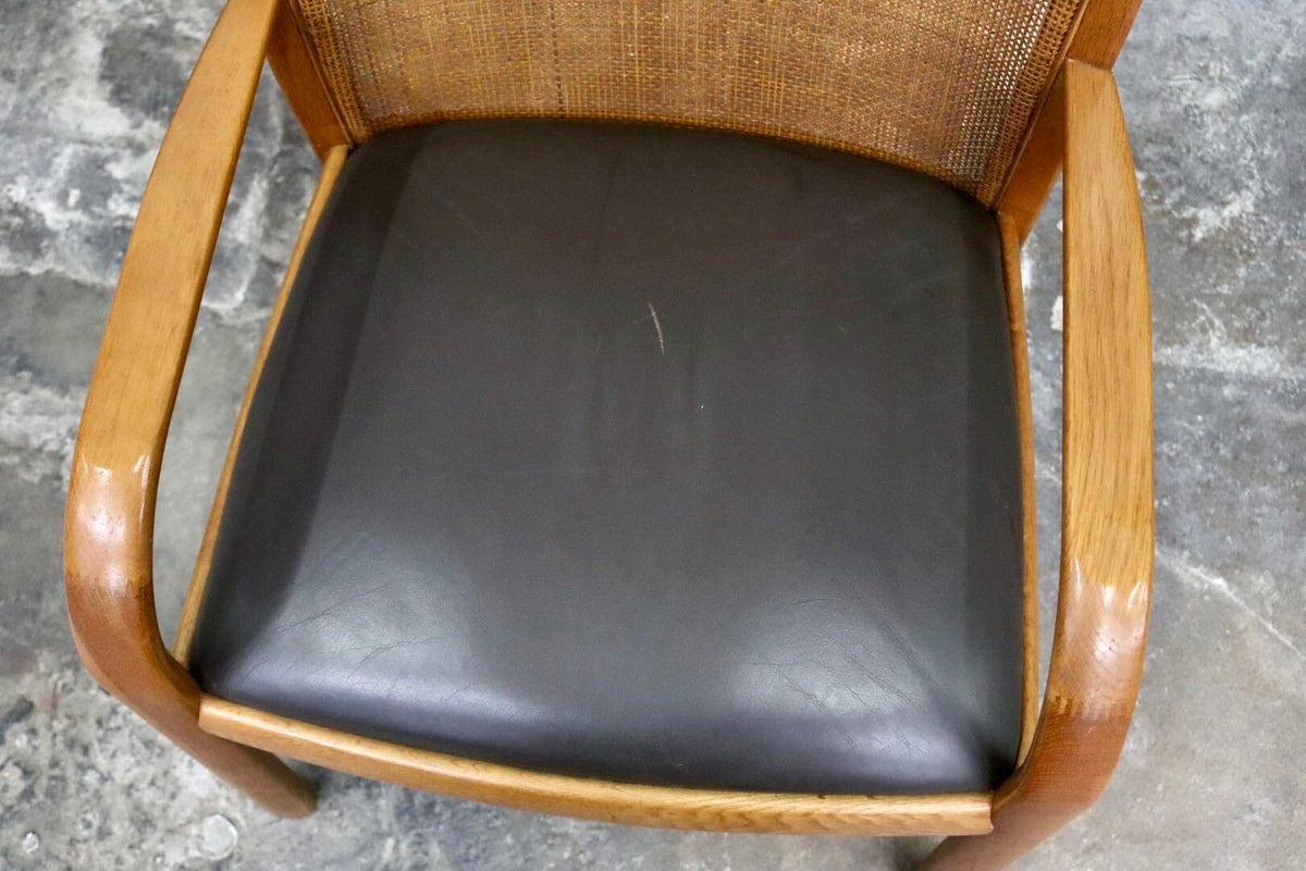 GMJH301M○karimoku / カリモク ダイニングチェア 食卓椅子 アームチェア 椅子 本革 和モダン レトロ 国産家具