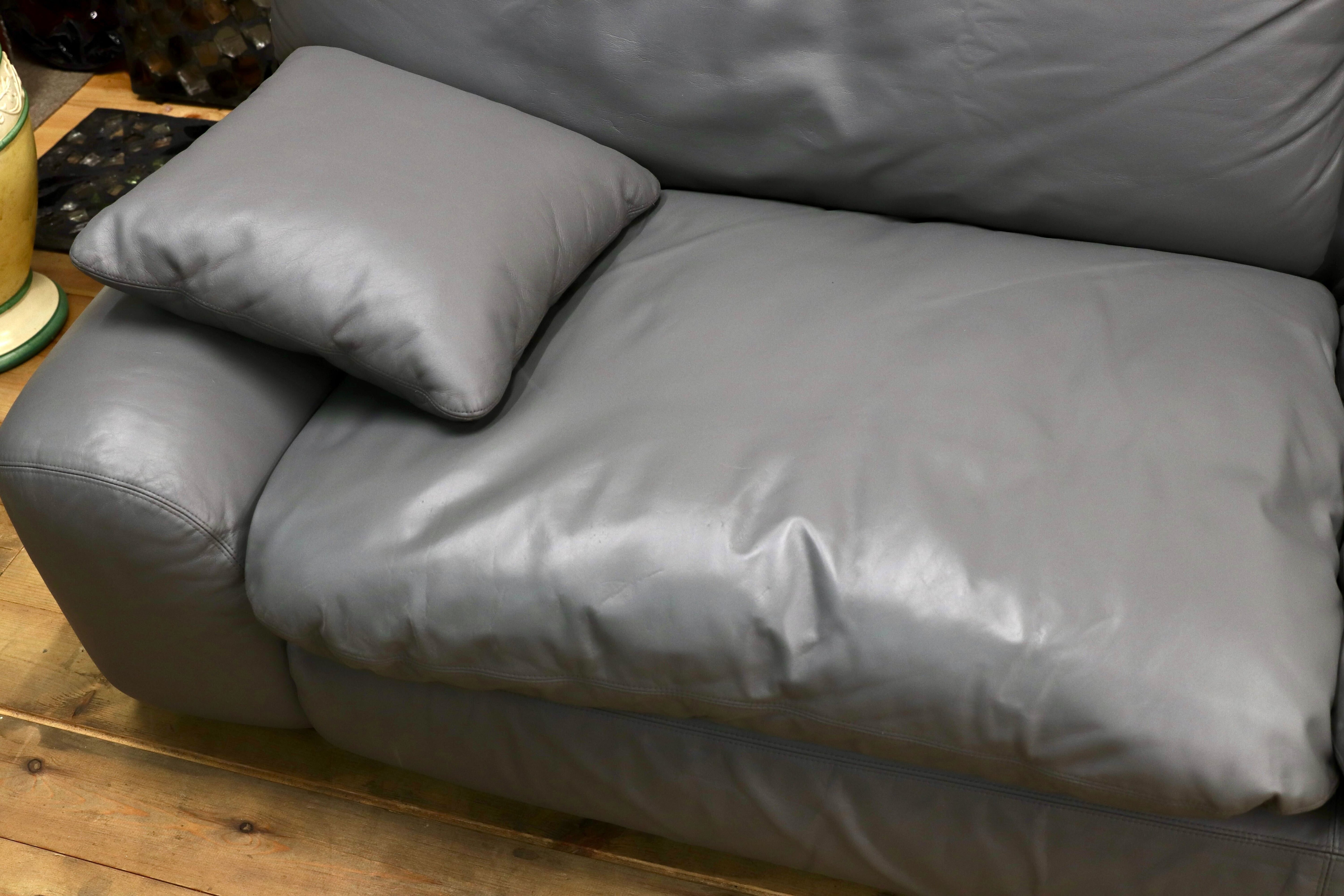 GMIH366○arflex / アルフレックス BENGODI ベンゴディ チニ・ボエリ 3人掛けソファ 本革 グレー イタリアモダン 最高級 定価約190万