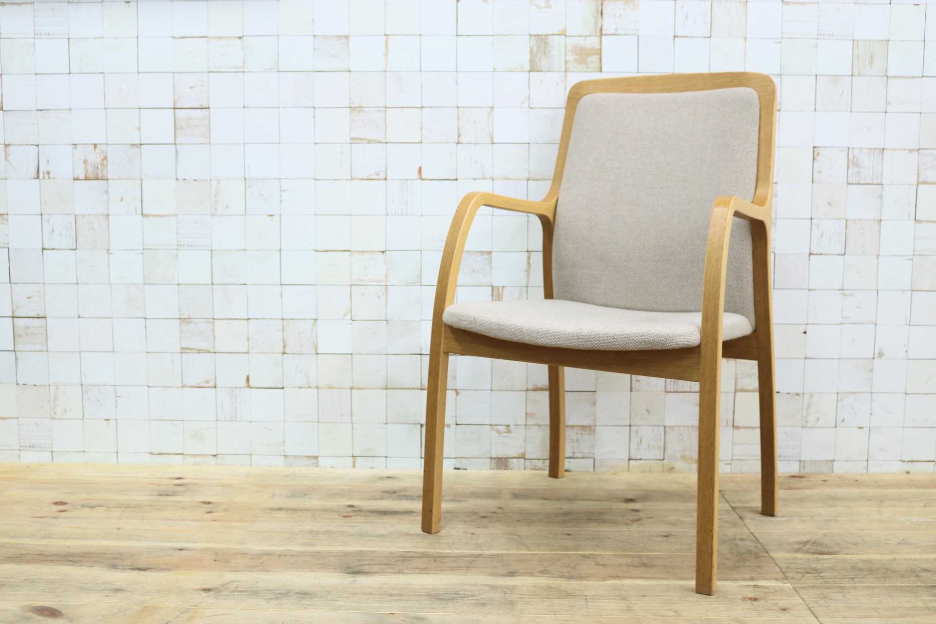 GMIK580A○Tendo / 天童木工 ダイニングチェア アームチェア 椅子 肘掛 ベージュ 曲木 ファブリック ナチュラル モダン