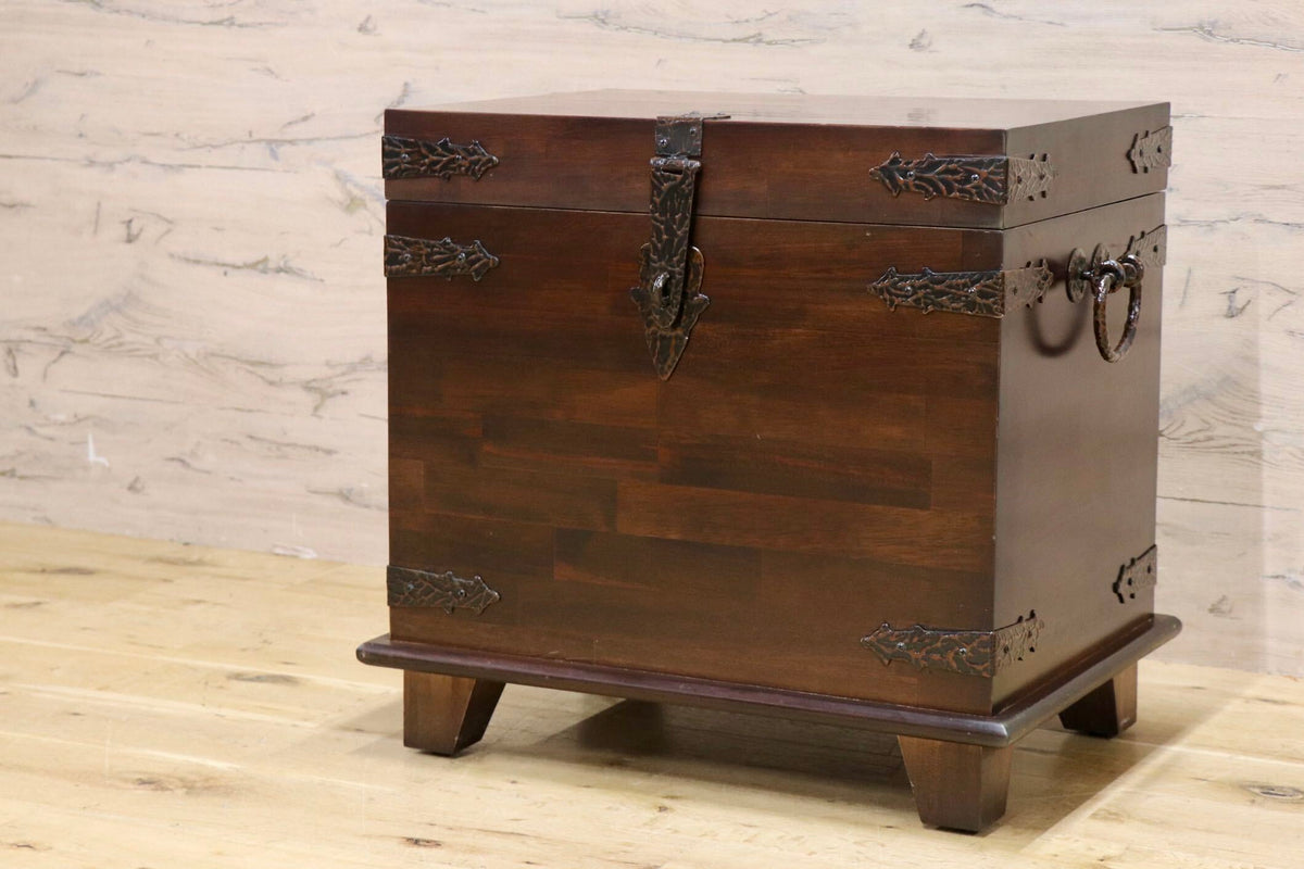 GMJH331B◯KOIZUMI / コイズミ 収納家具 トランクテーブル 収納ボックス 収納箱 木箱 ディスプレイ 店舗什器 アンティーク調 和モダン 宝箱