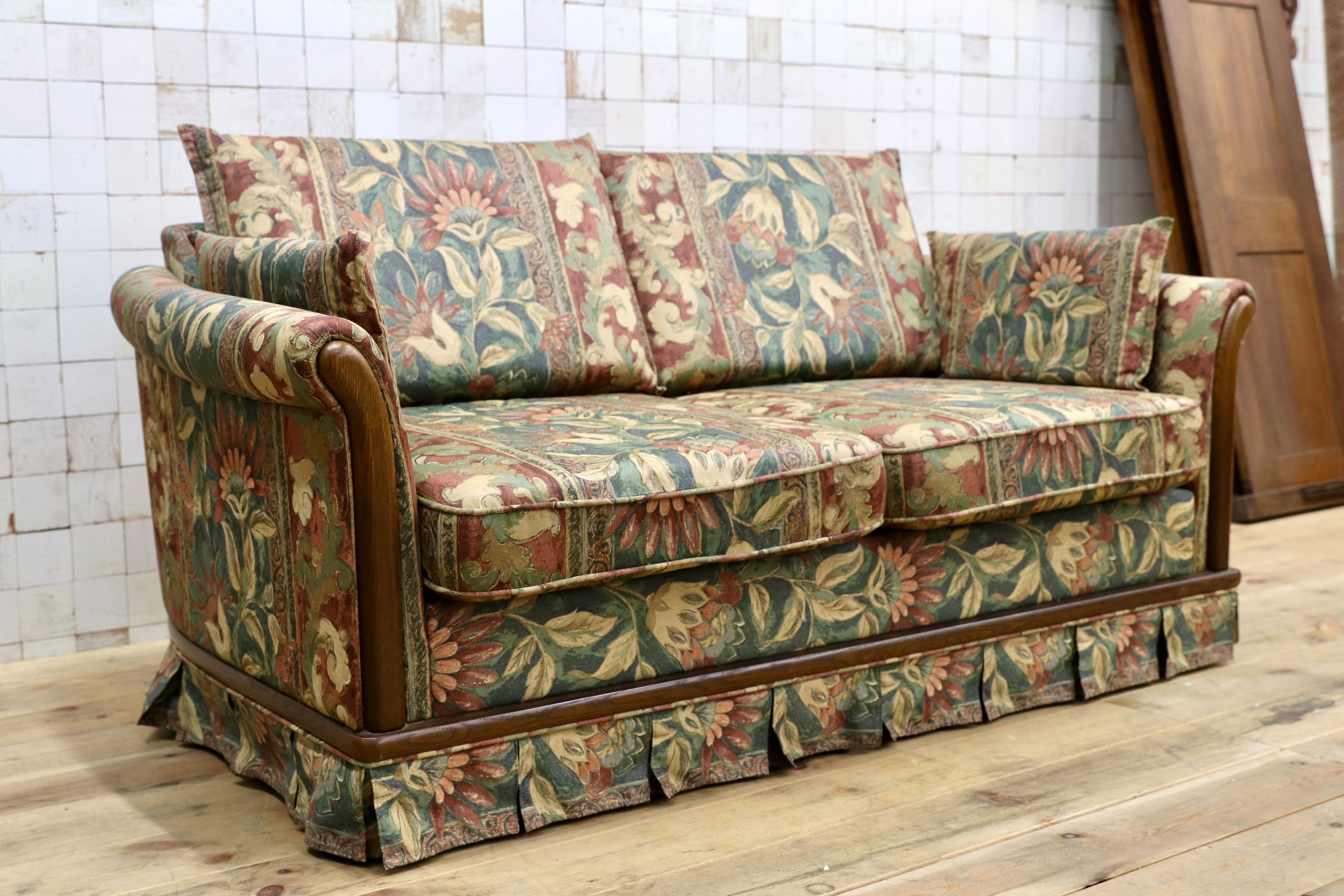 GMIK875○飛騨産業 / HIDA キツツキ 2人掛けソファ ラブソファ レトロ 花柄 リビング ソファ アンティーク調 古民家 ノスタルジック