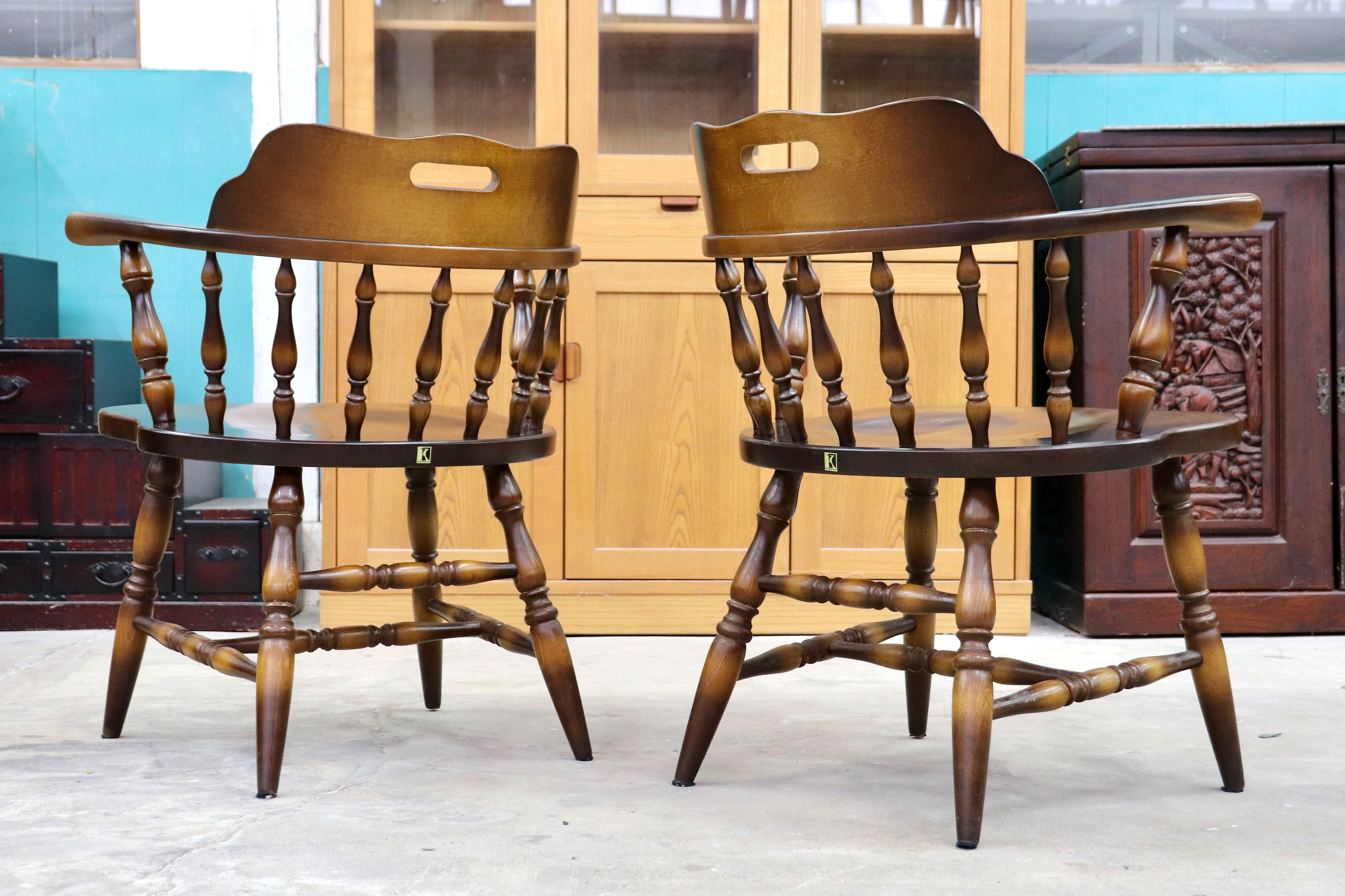 GMIH317A○飛騨産業 / HIDA キツツキ アームチェア 2脚セット ダイニングチェア キャプテンチェア 椅子 ヴィンテージ 無垢 国産家具