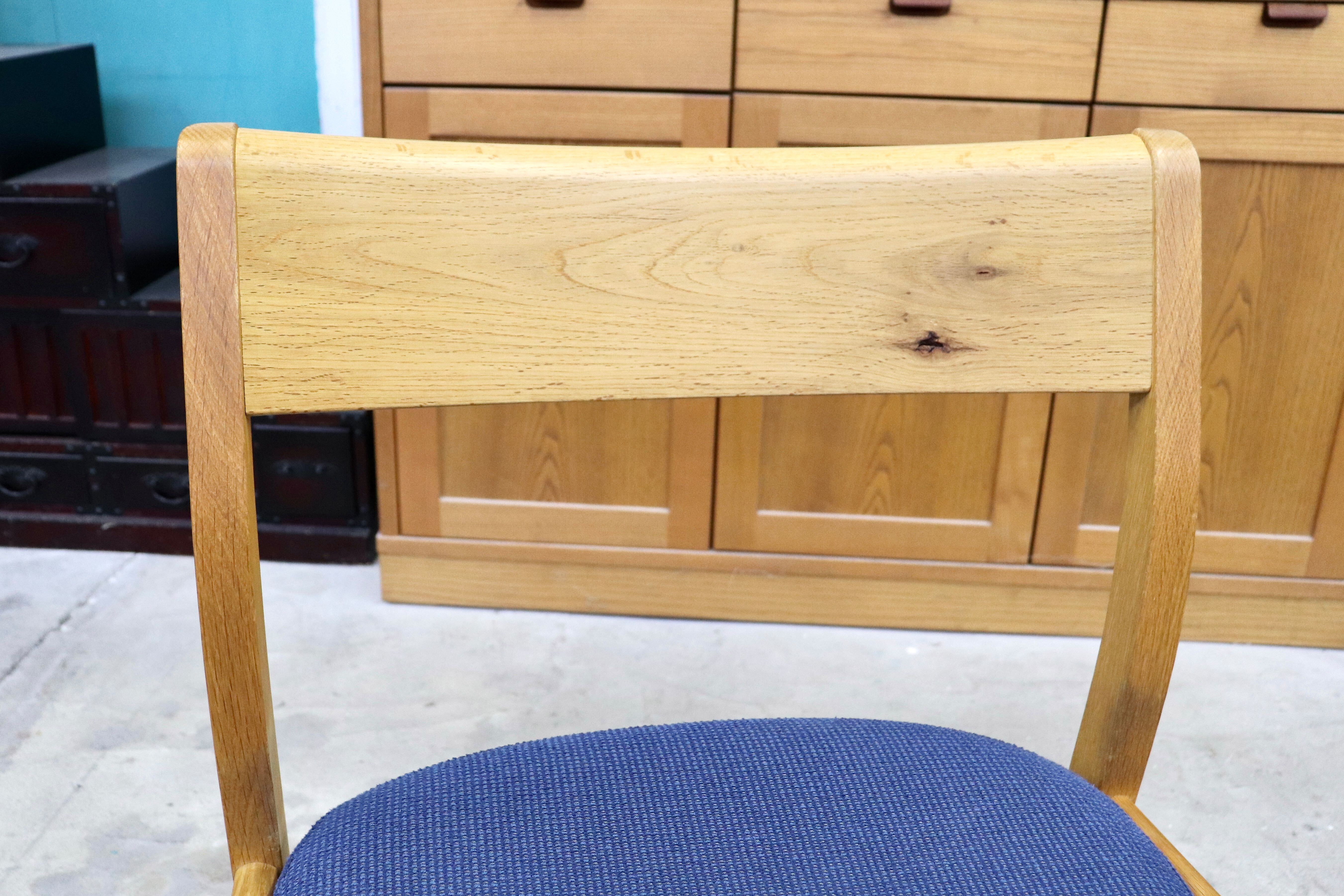 GMIK662A○飛騨産業 / HIDA キツツキ 森の記憶 ダイニングチェア 2脚セット 椅子 ファブリック 無垢材 北欧スタイル ナチュラル 定価約12万